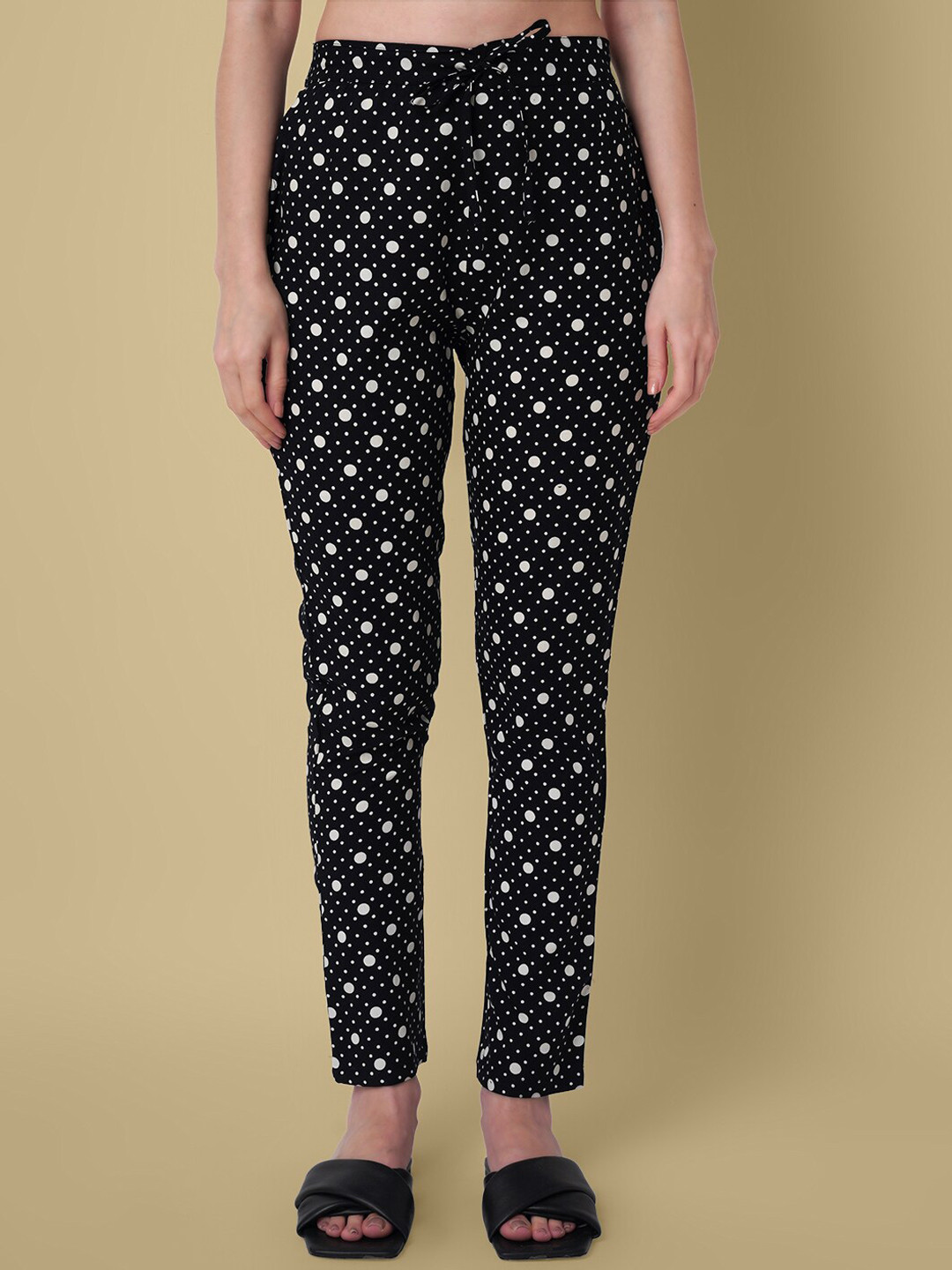 

DAEVISH Women Printed Smart Straight Fit Easy Wash Joggers, Black