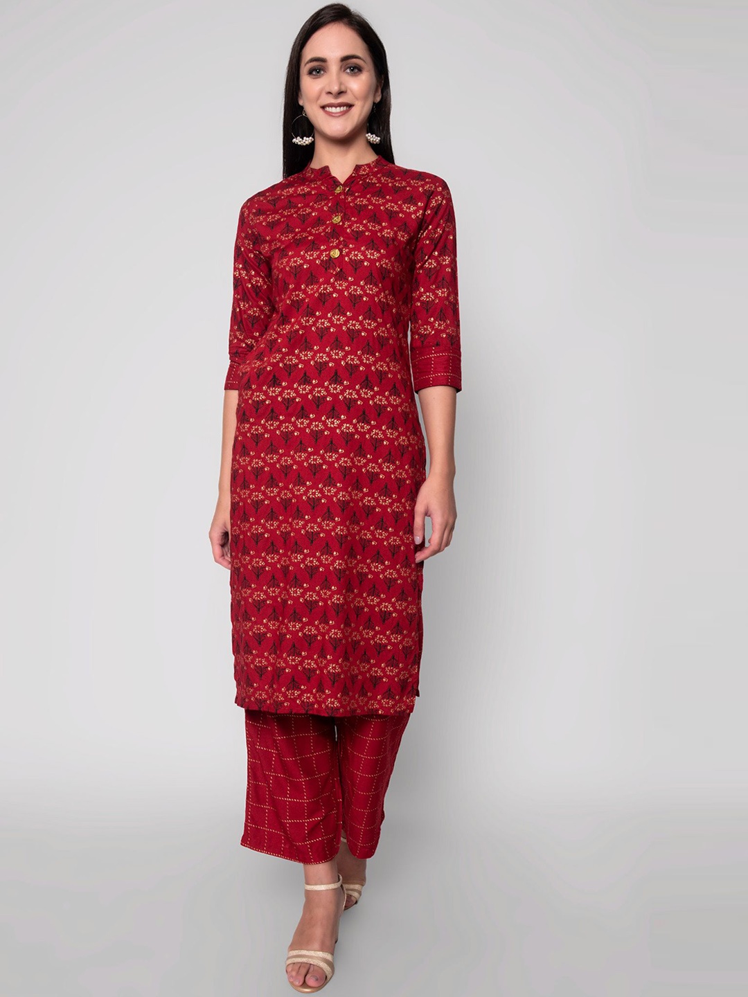 

Wodreams Mandarin Collar Ethnic Motifs Printed Kurta with Palazzos, Red