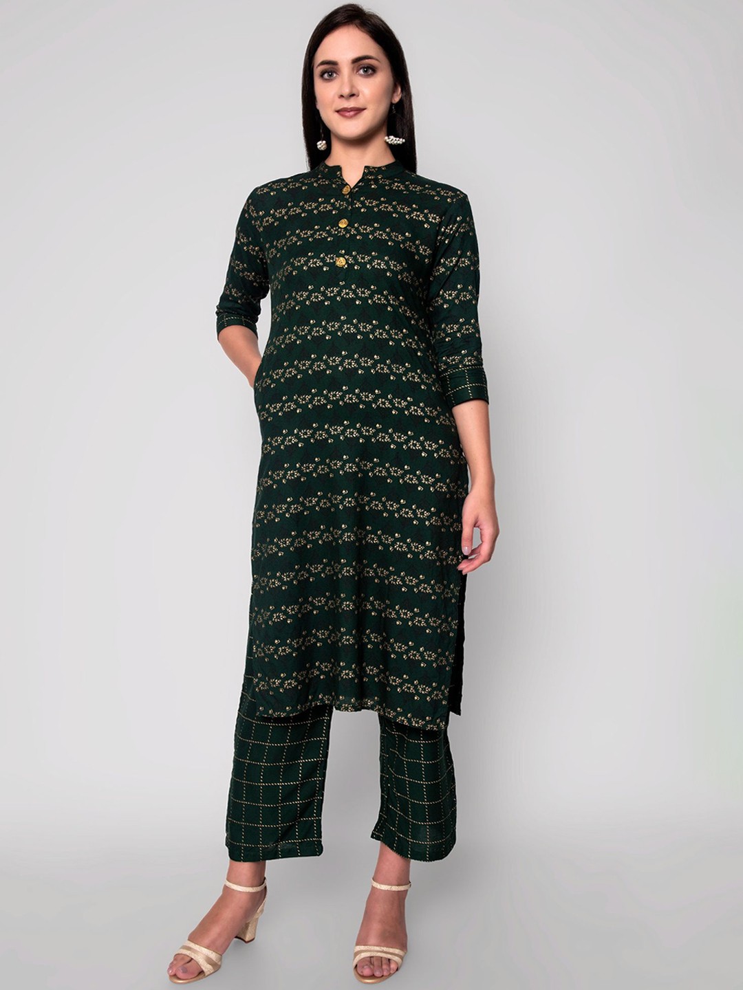 

Wodreams Floral Printed Mandarin Collar Kurta with Trousers, Green