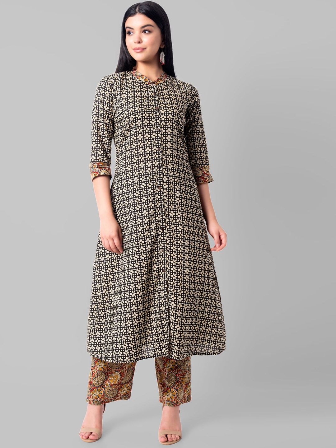 

Wodreams Ethnic Motifs Printed A-Line Pure Cotton Kurta with Palazzos, Black