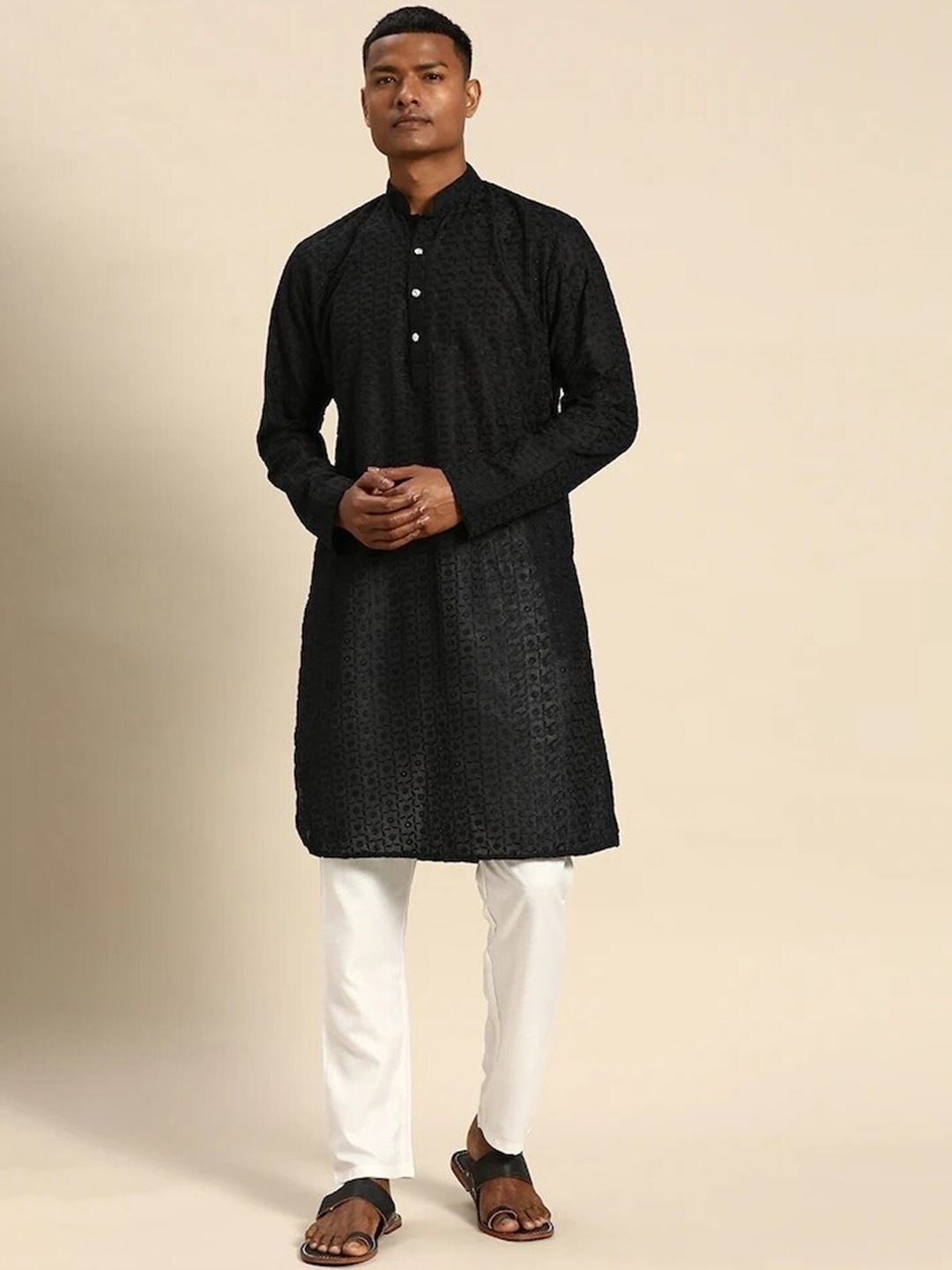 

Molly & Michel Floral Embroidered Pure Cotton Kurta, Black