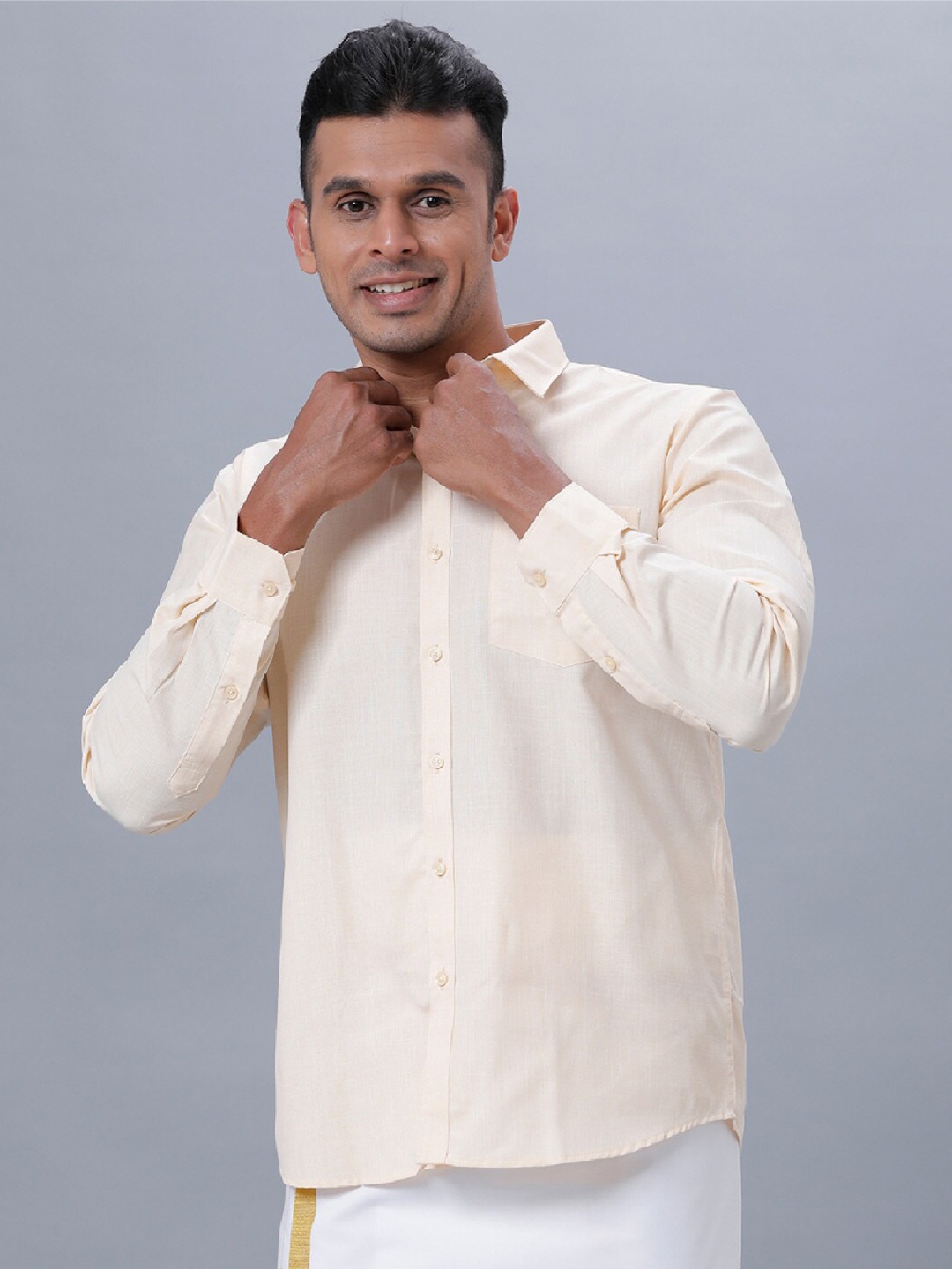 

Ramraj Spread Collar Ethnic Shirt, Cream