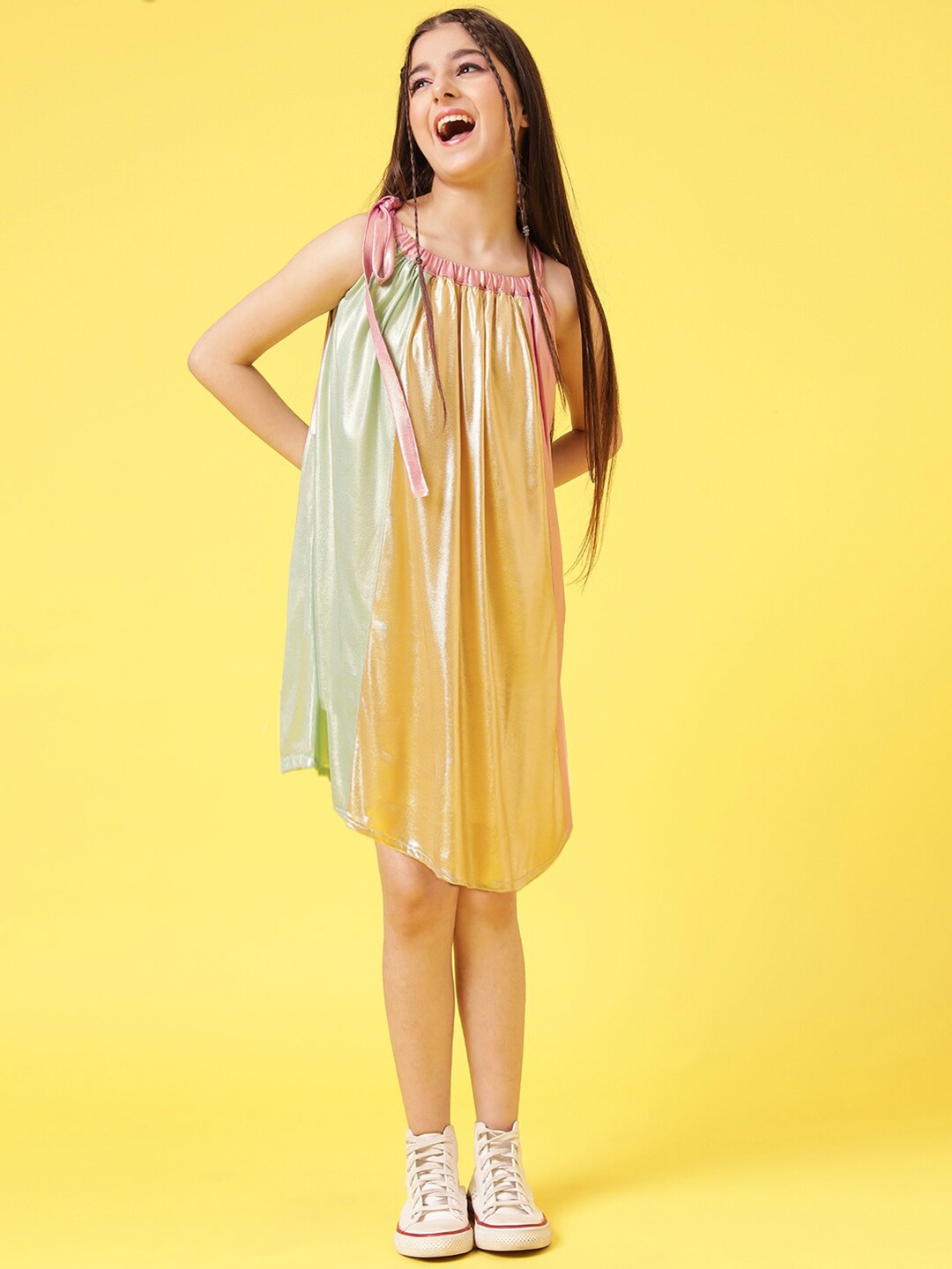 

A.T.U.N. Girls Striped Gathered Tie-Up Detail A-Line Dress, Green