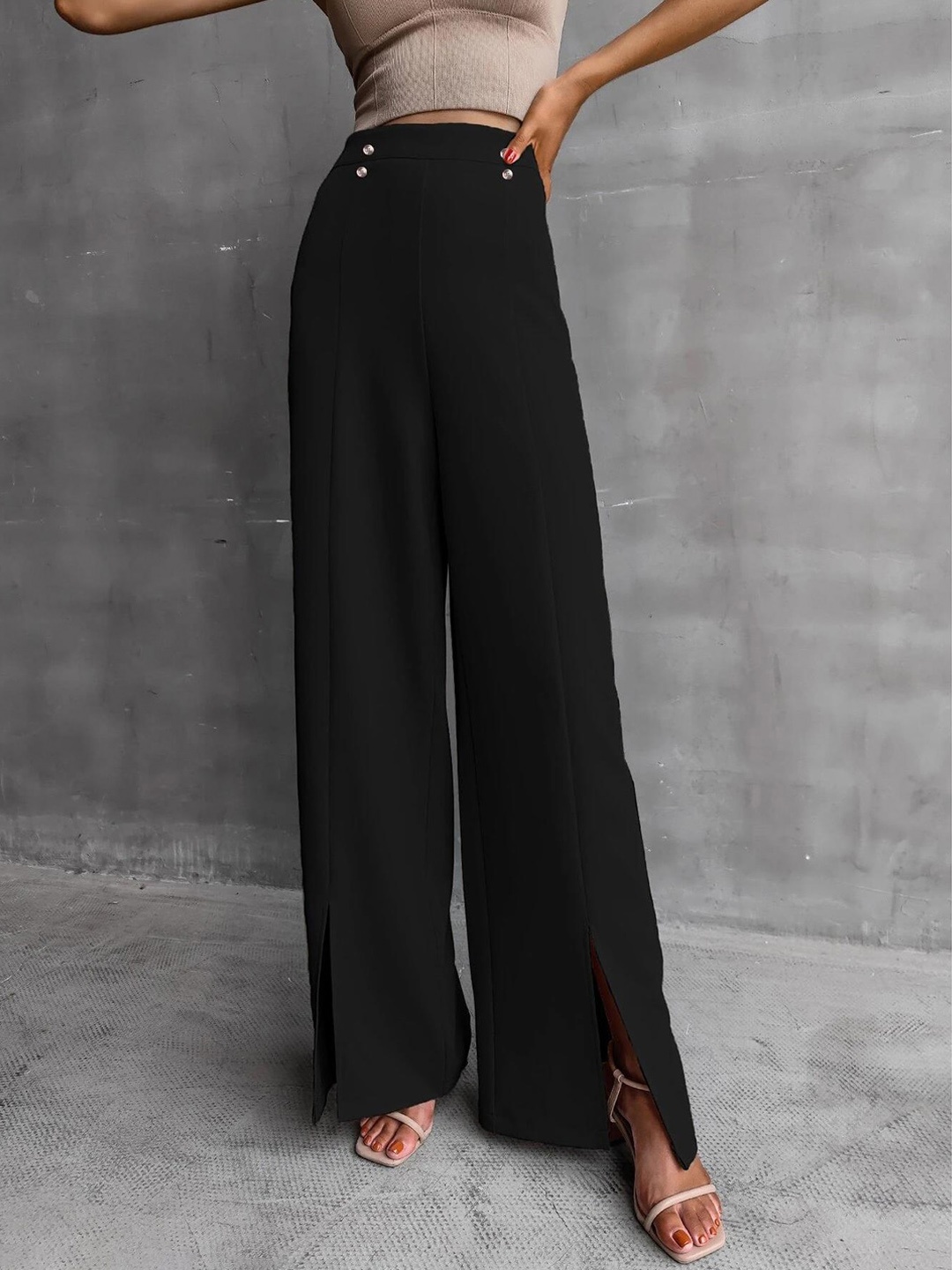 

Kotty Women Relaxed Straight Fit High-Rise Easy Wash Trousers, Black