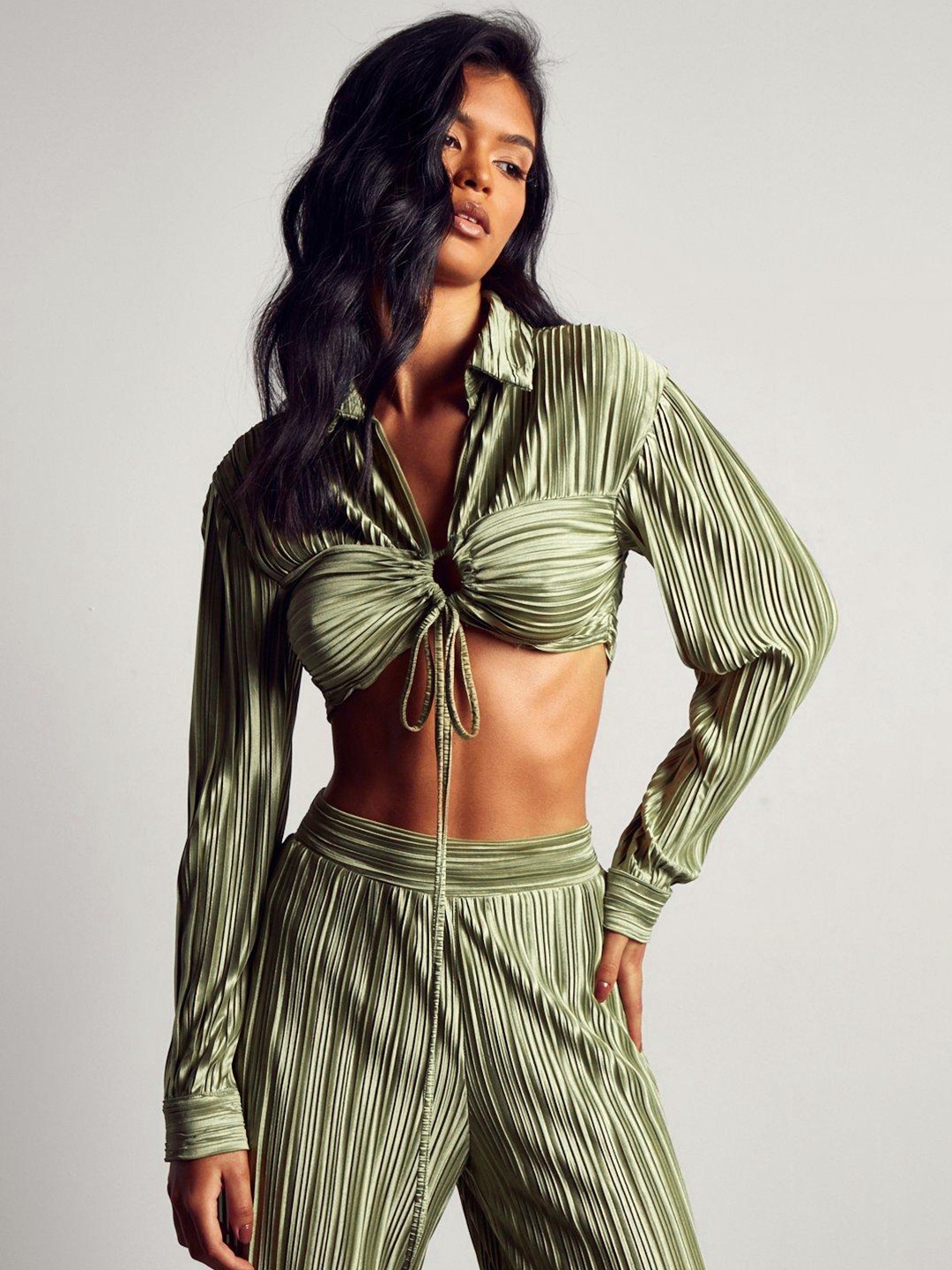 

MISSPAP Accordion Pleated Fitted Crop Top, Green