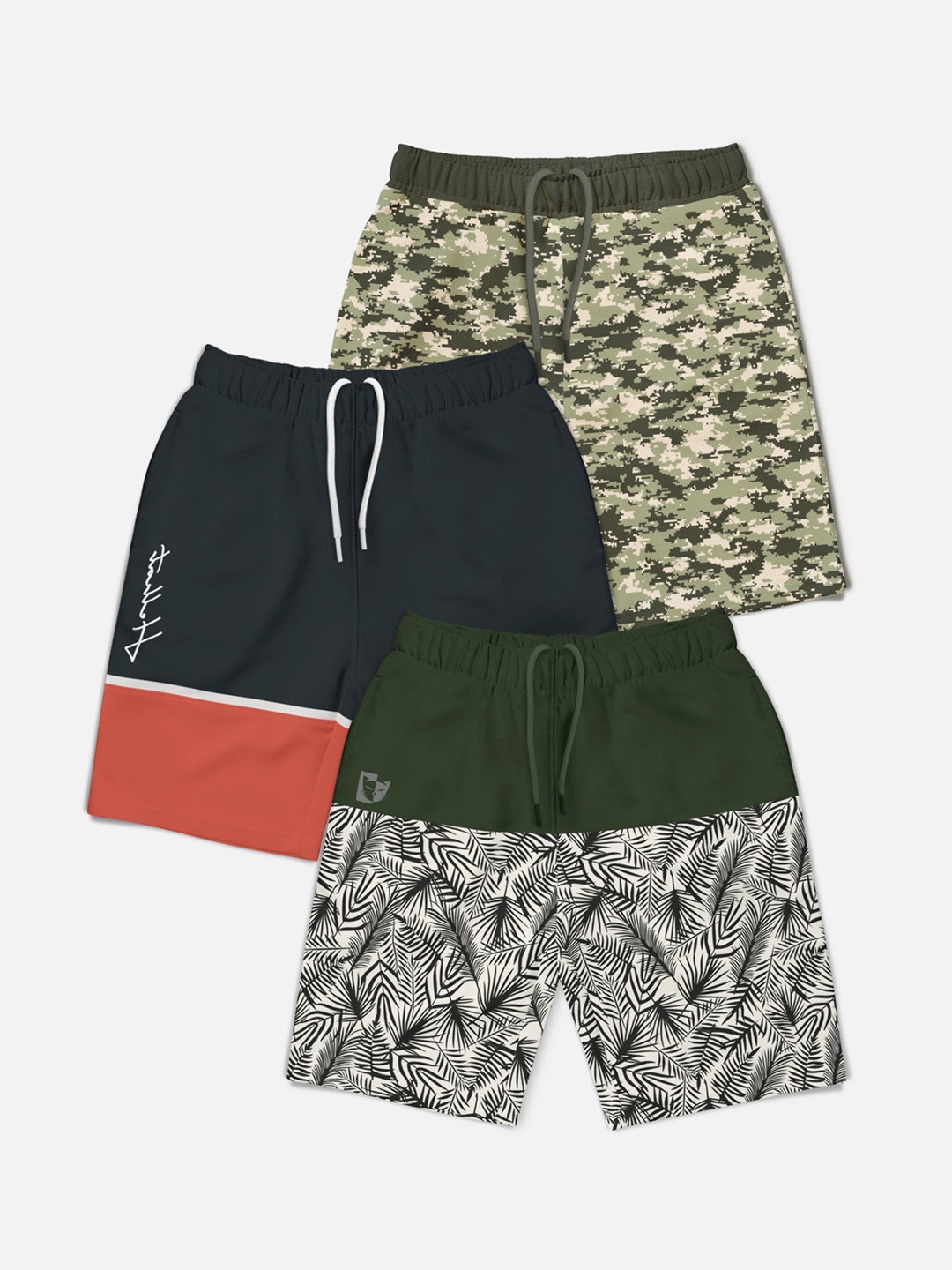 

HELLCAT Boys Pack of 3 Printed Mid-Rise Shorts, Green