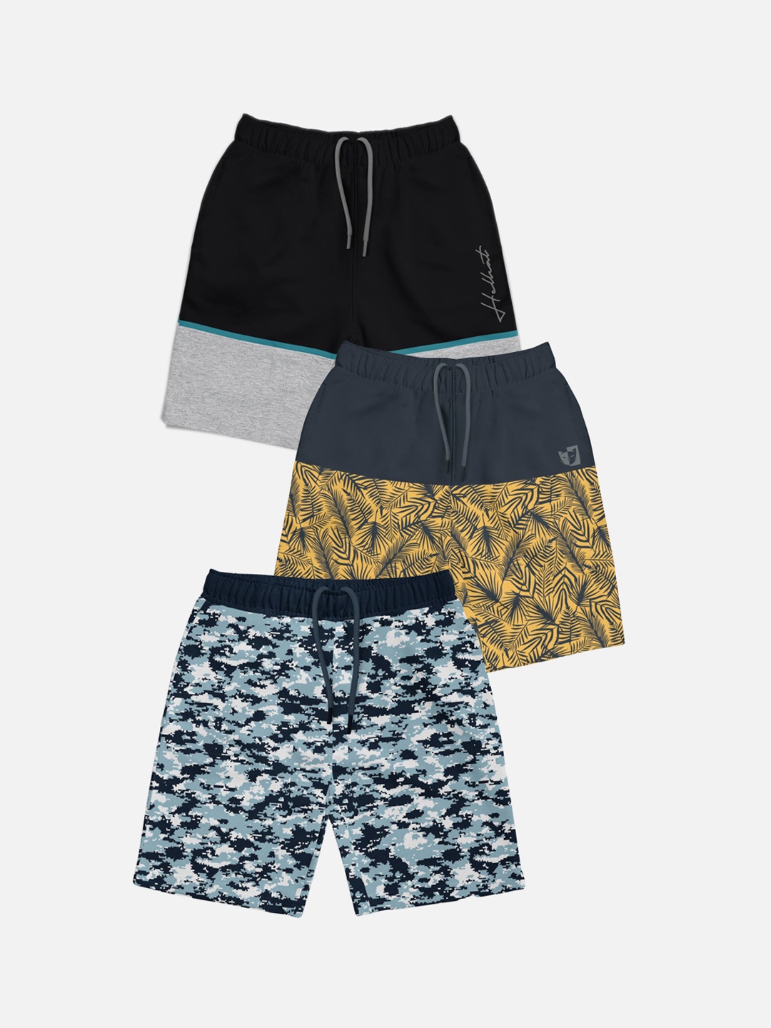 

HELLCAT Boys Pack of 3 Printed Mid-Rise Cotton Shorts, Navy blue