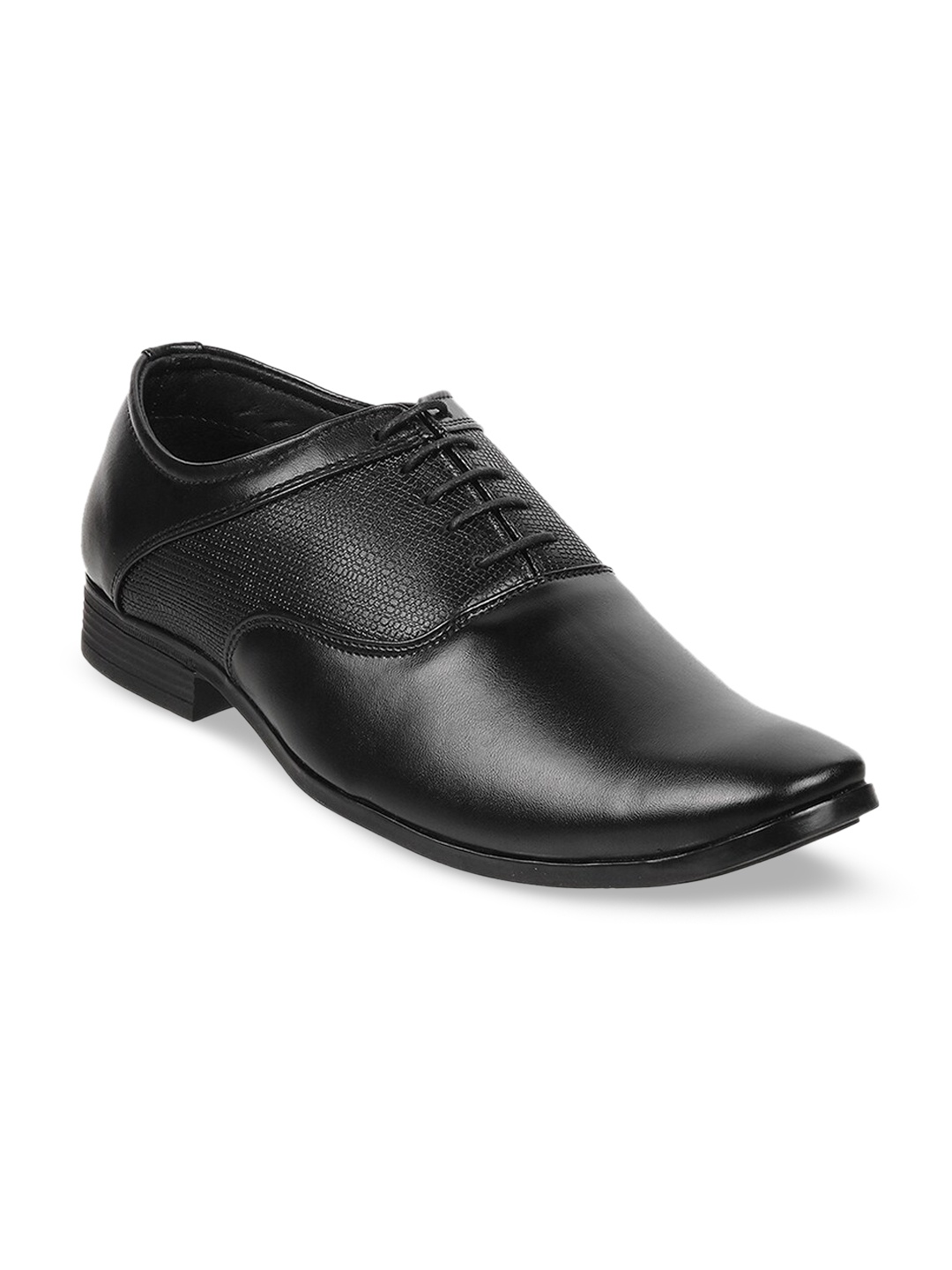 

Mochi Men Textured Leather Formal Oxfords, Black