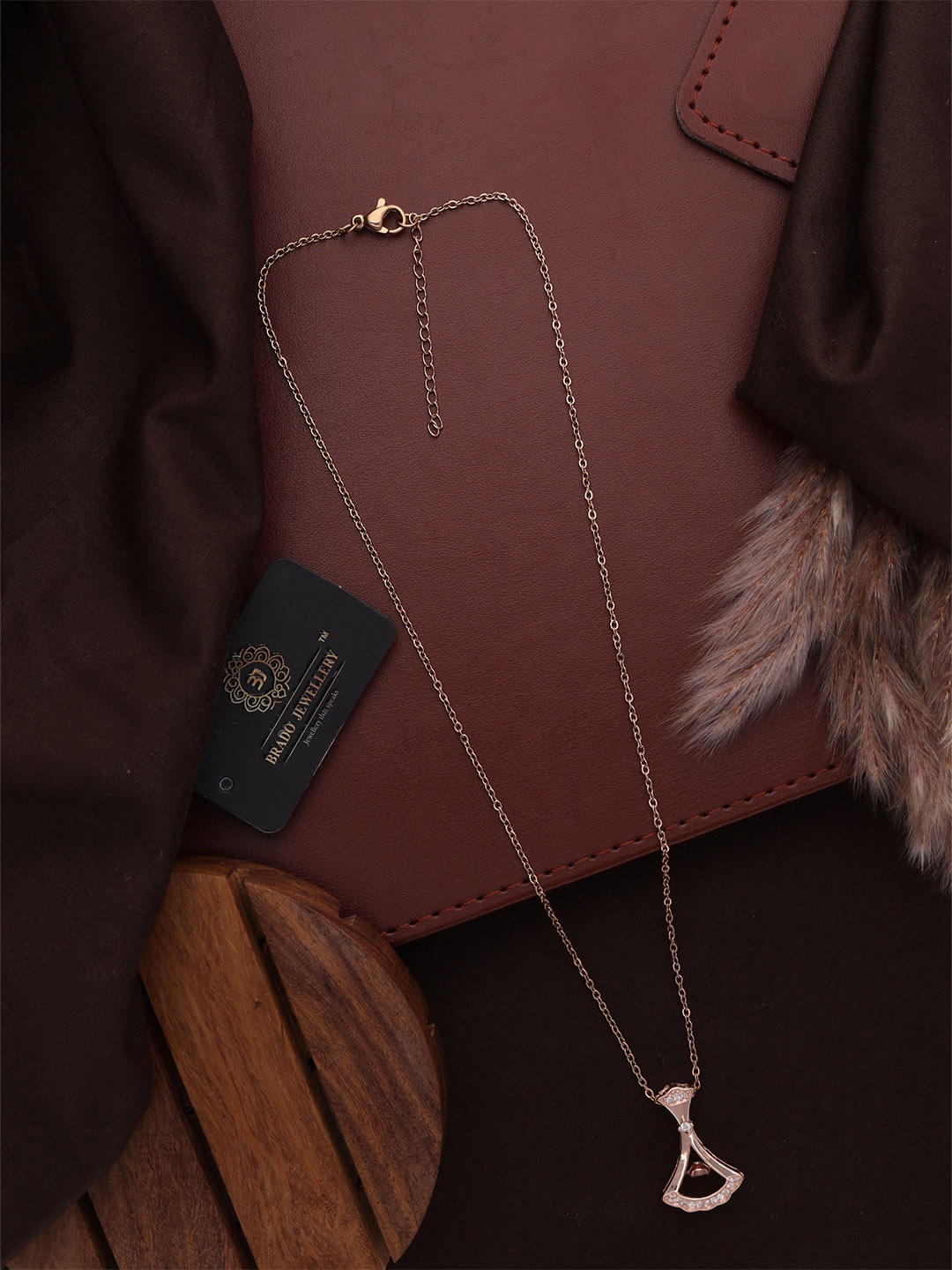 

Brado Jewellery Rose Gold-Plated CZ Studded Necklace