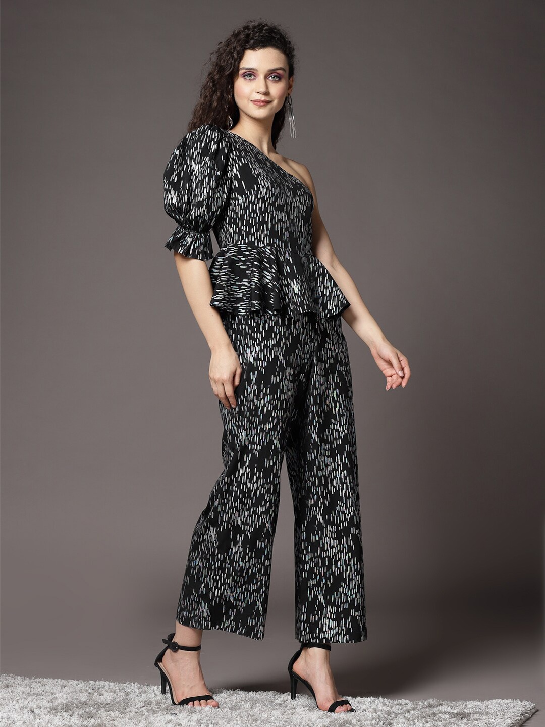 

KASSUALLY Printed One Shoulder Basic Jumpsuit, Black