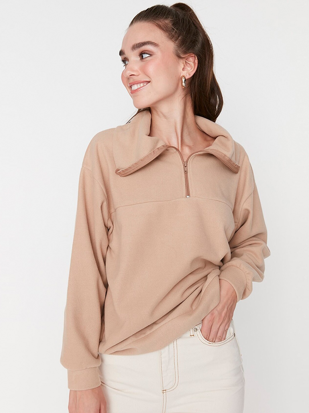 

Trendyol Mock Collar Long Sleeves Sweatshirt, Beige