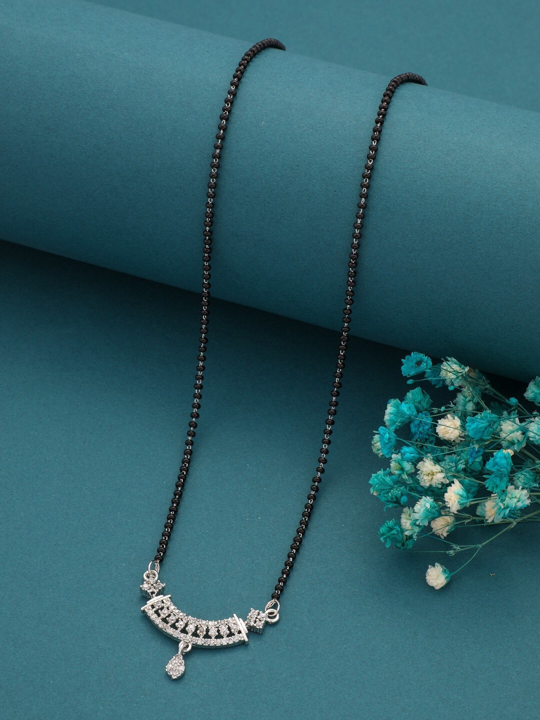 

Vita Bella Gold-Plated Stone-Studded & Beaded Mangalsutra