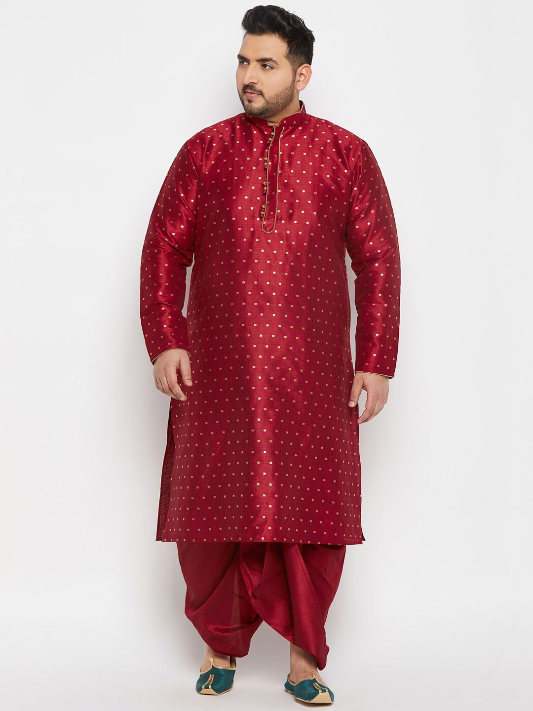 

VASTRAMAY Men Plus Size Woven Design Jacquard Kurta with Dhoti Pants, Maroon