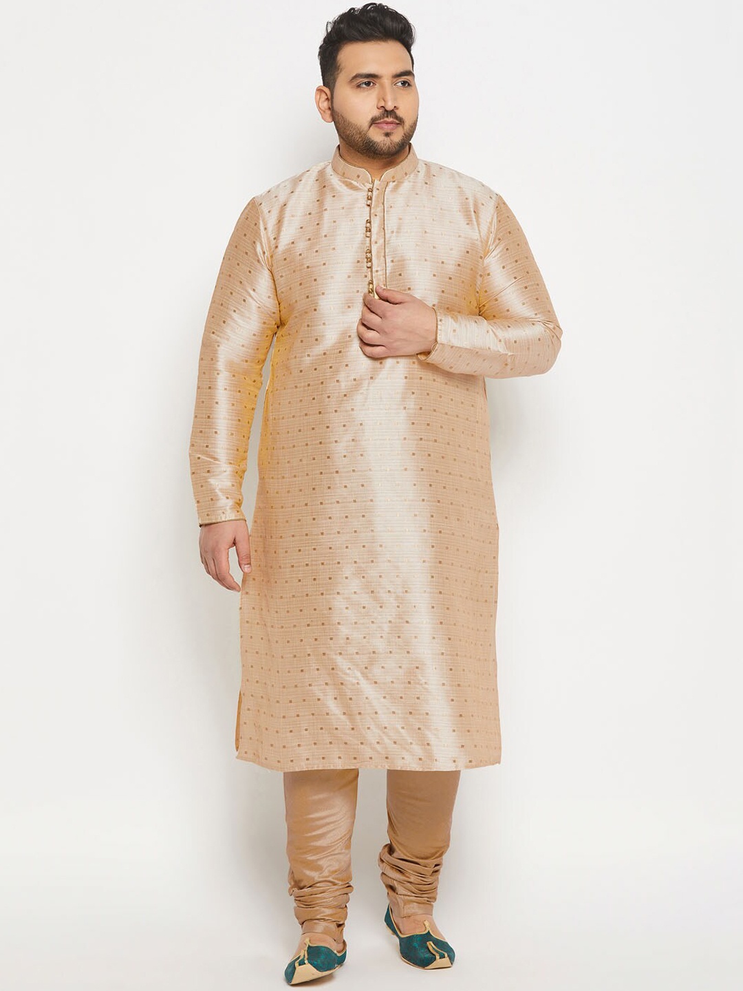 

VASTRAMAY Men Plus Size Woven Design Jacquard Kurta with Churidar, Gold