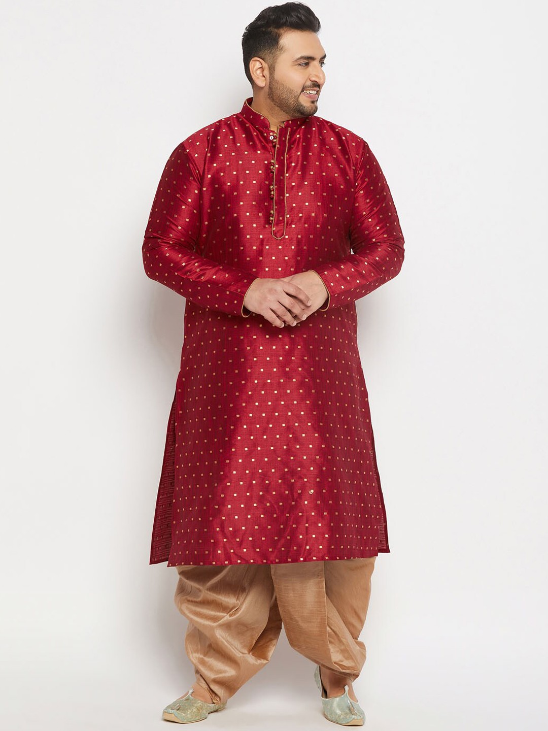 

VASTRAMAY Men Plus Size Geometric Woven Design Mandarin Collar Kurta With Dhoti Pants, Maroon