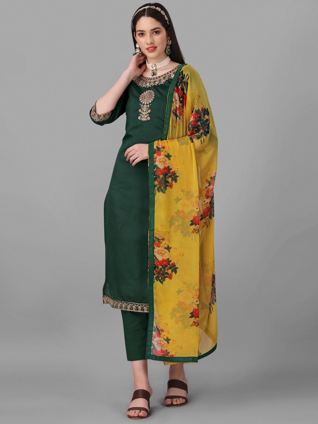 

Angroop Floral Embroidered Sequinned Semi-Stitched Dress Material, Green