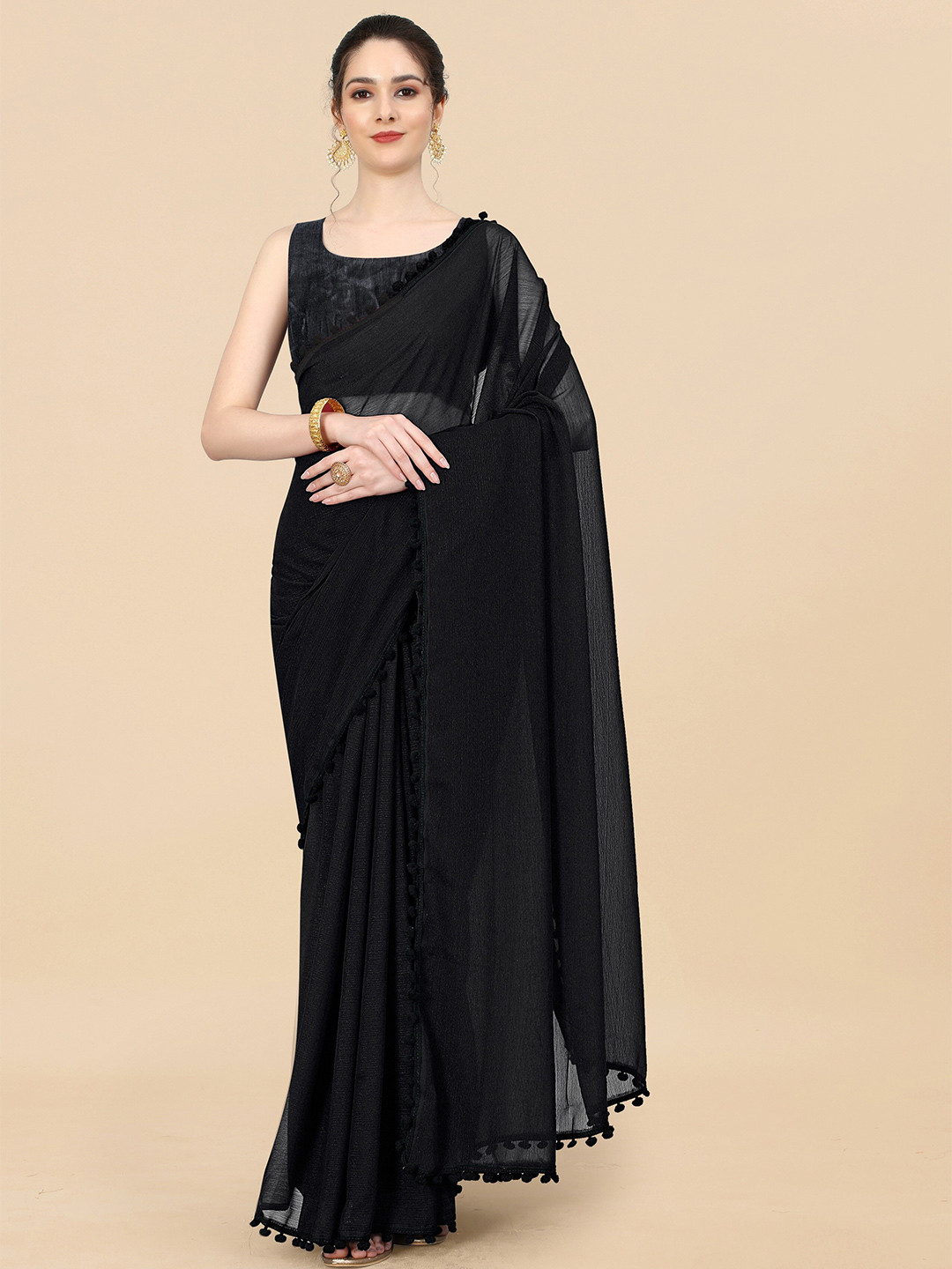 

Sidhidata Embroidered Poly Georgette Saree With Blouse Piece, Black