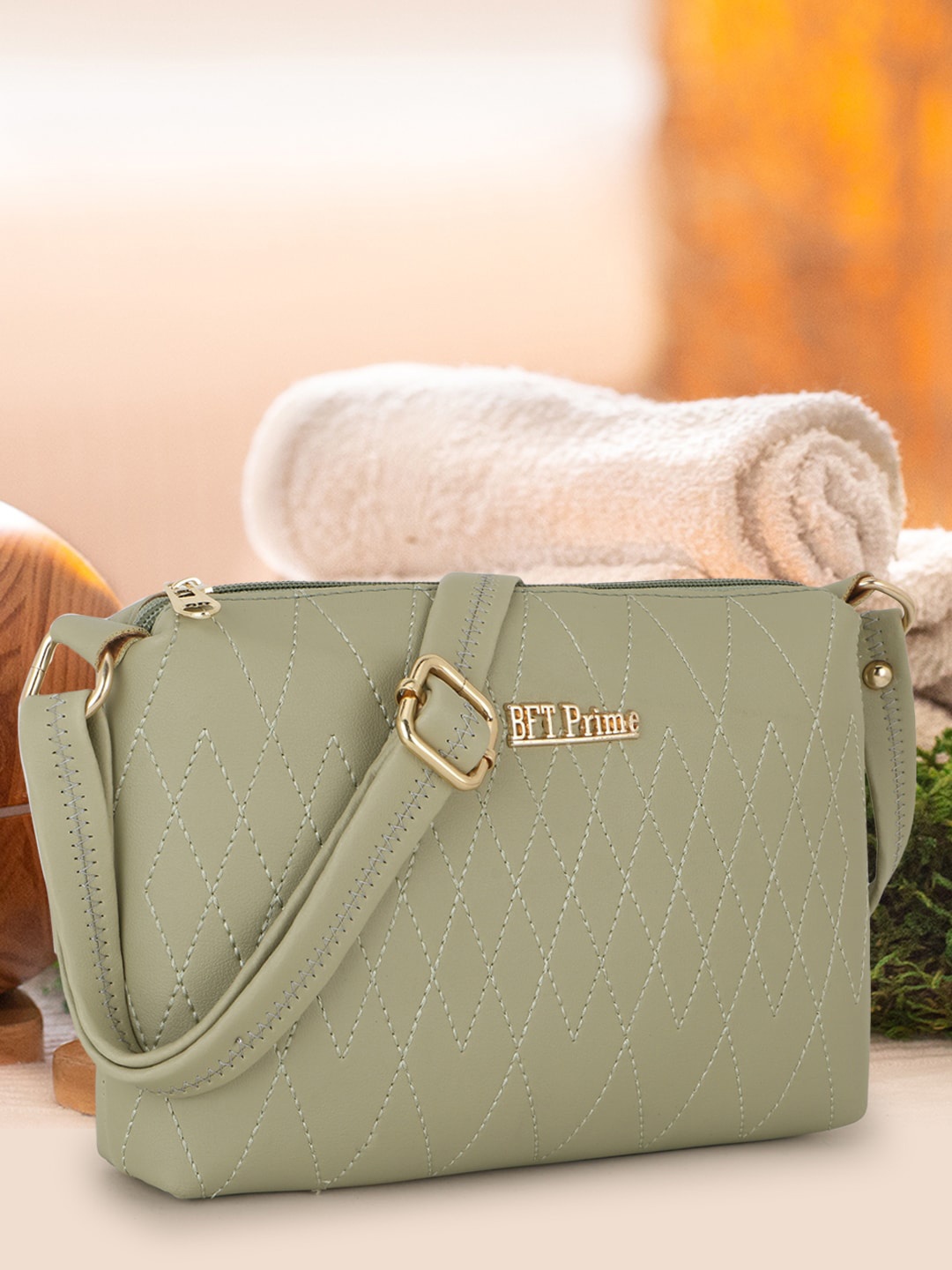 

WOMEN MARKS Textured PU Structured Sling Bag with Quilted, Olive
