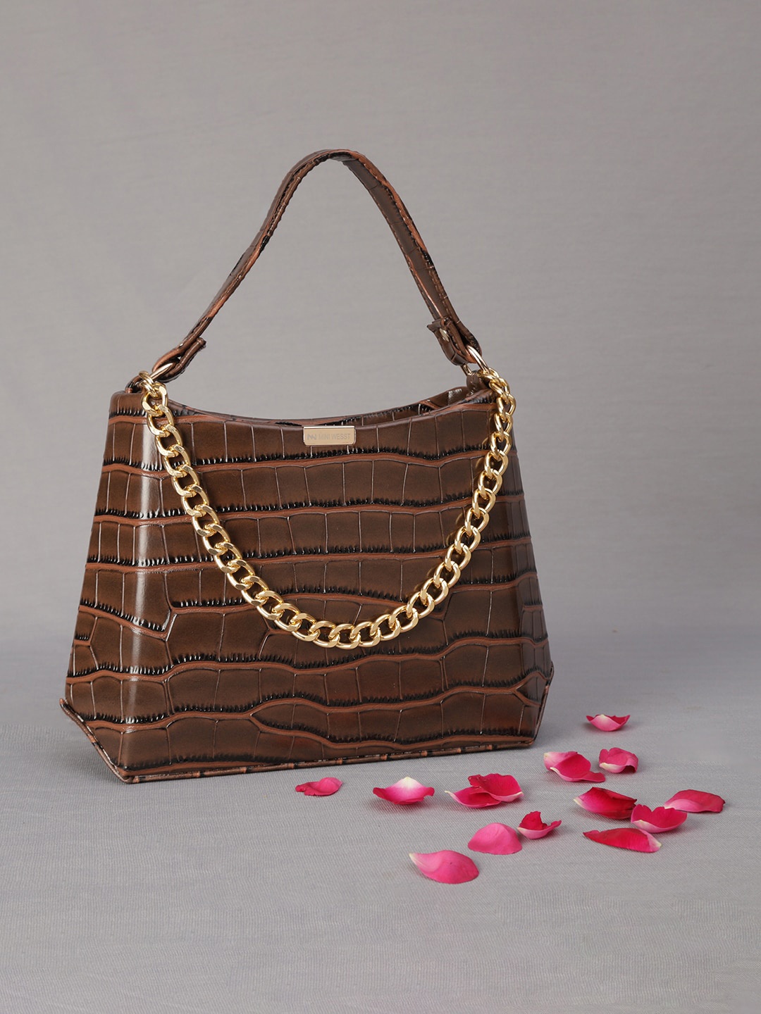 

MINI WESST Textured Handheld Bag, Brown