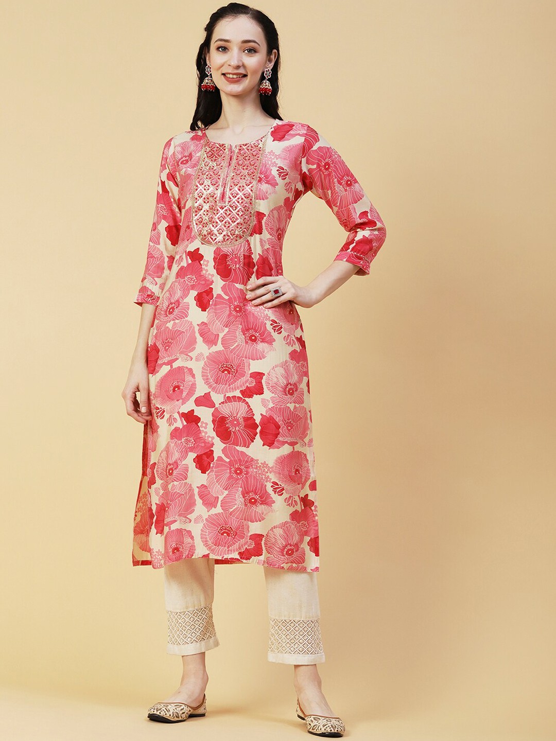 

FASHOR Floral Printed Sequined Straight Kurta, Pink