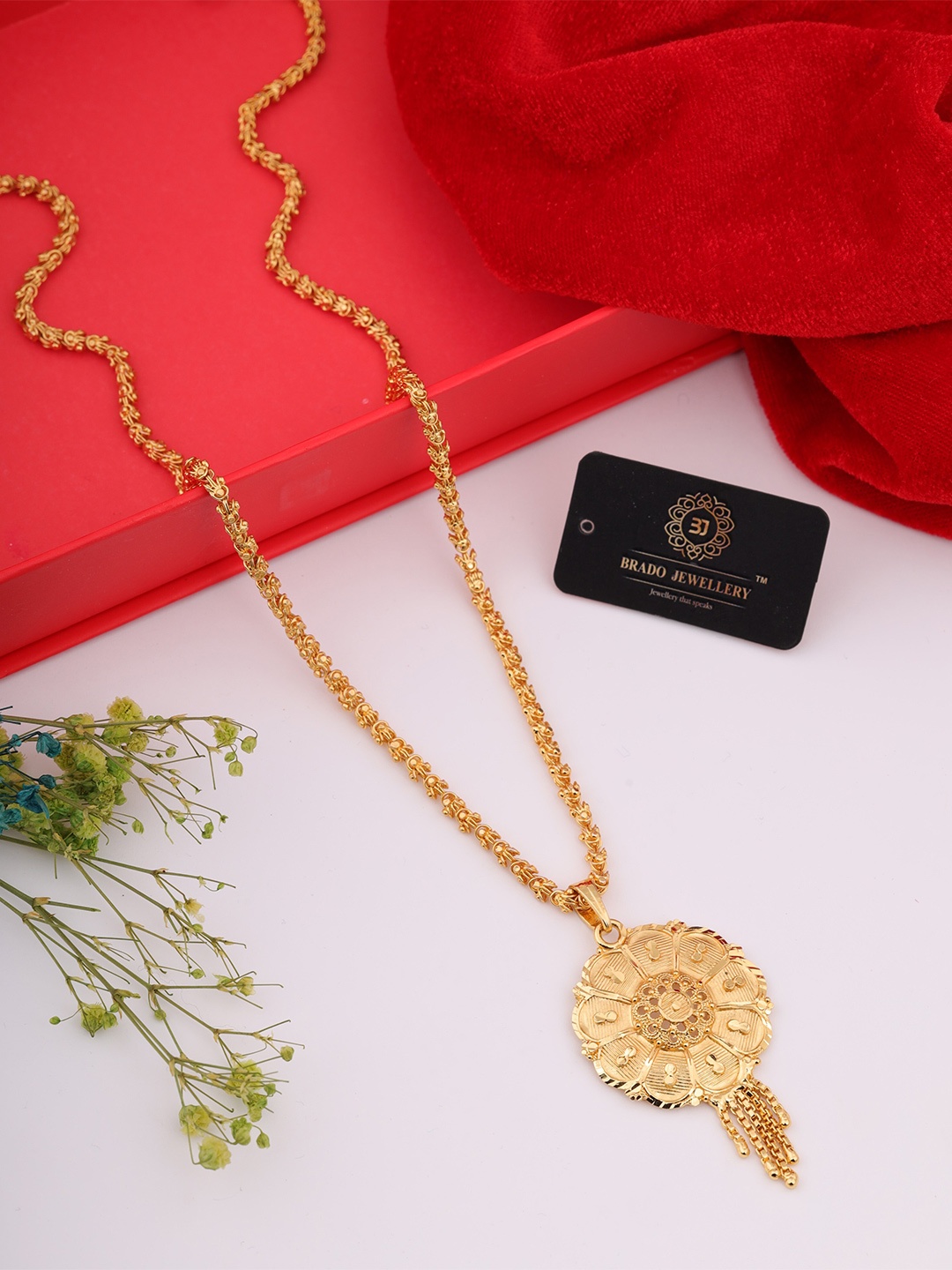 

Brado Jewellery Gold-Plated Antique Necklace