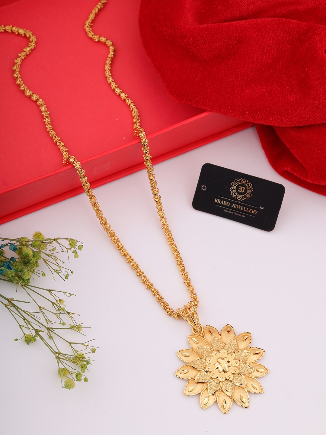 

Brado Jewellery Gold-Plated Antique Pendant Chain