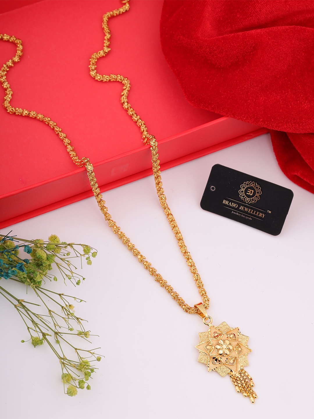 

Brado Jewellery Brass Gold-Plated Necklace