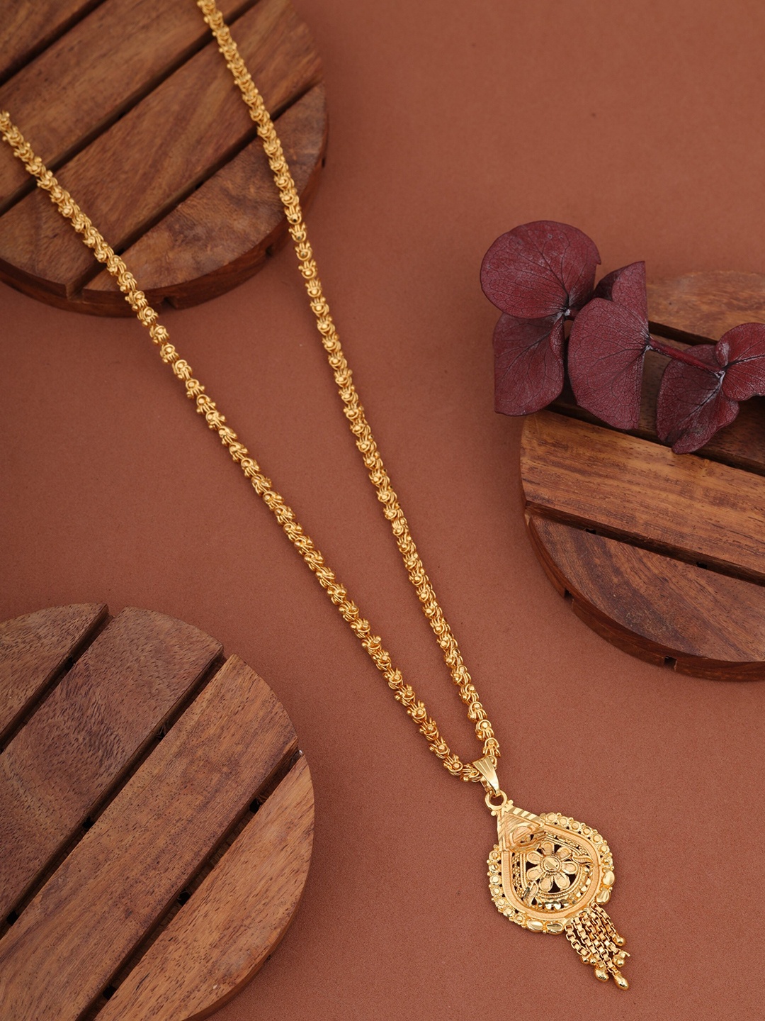 

Brado Jewellery Gold-Plated Pendant Chain