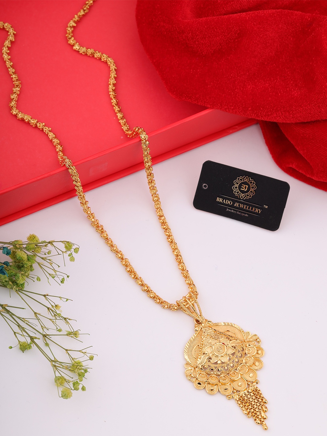 

Brado Jewellery Brass Gold-Plated Necklace