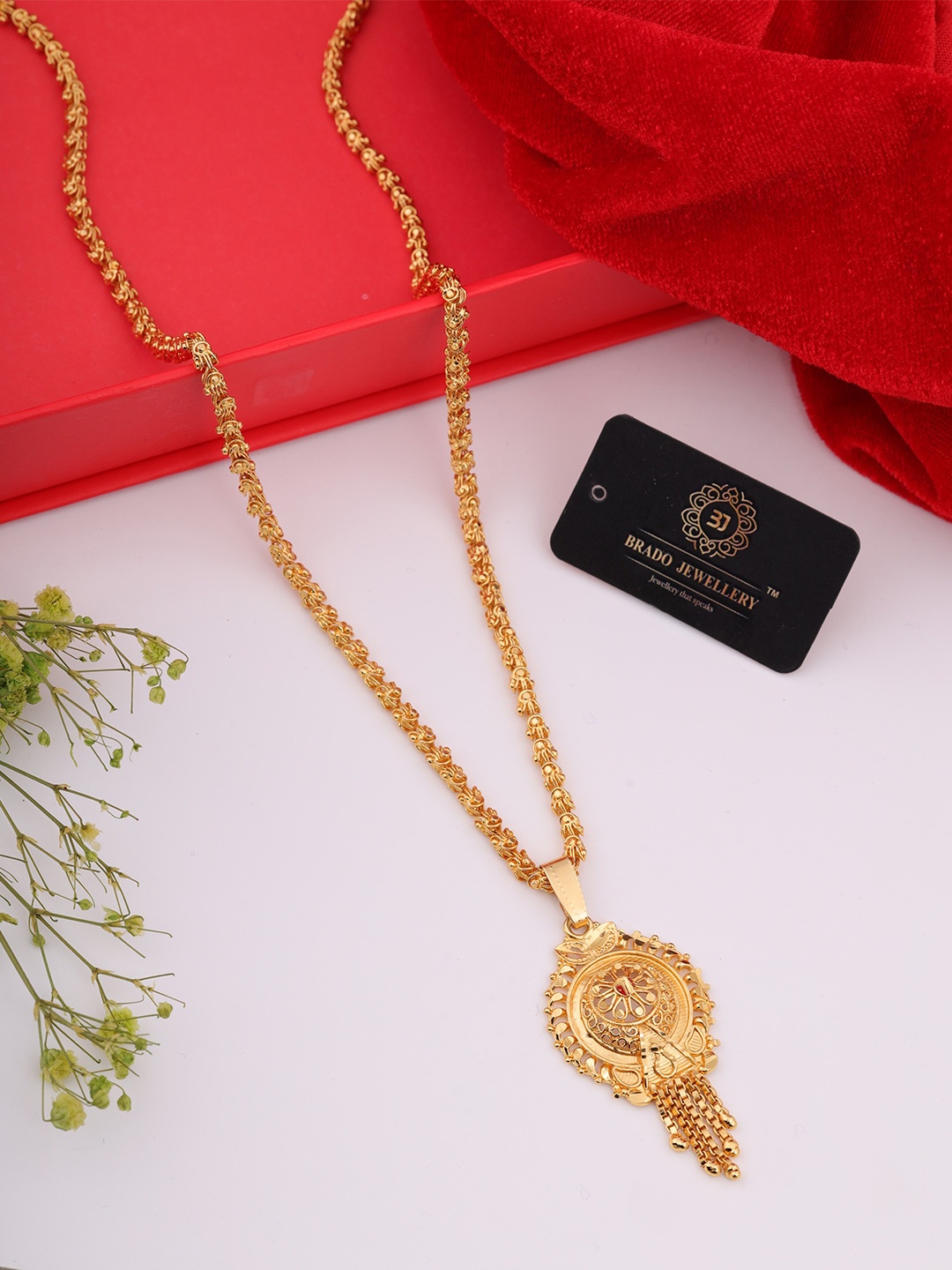 

Brado Jewellery Gold-Plated Brass Antique Necklace