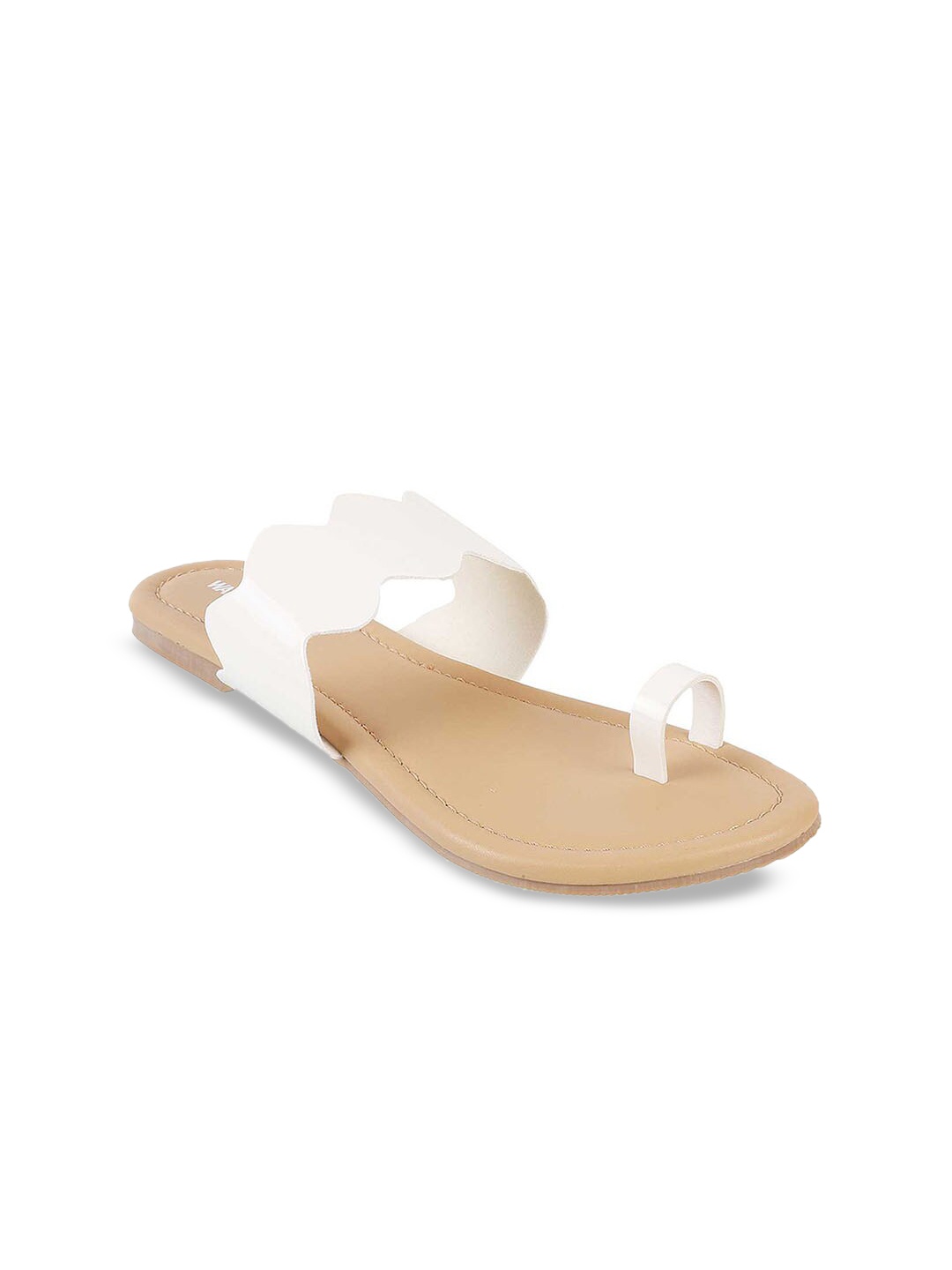 

WALKWAY by Metro Women One Toe Flats, White