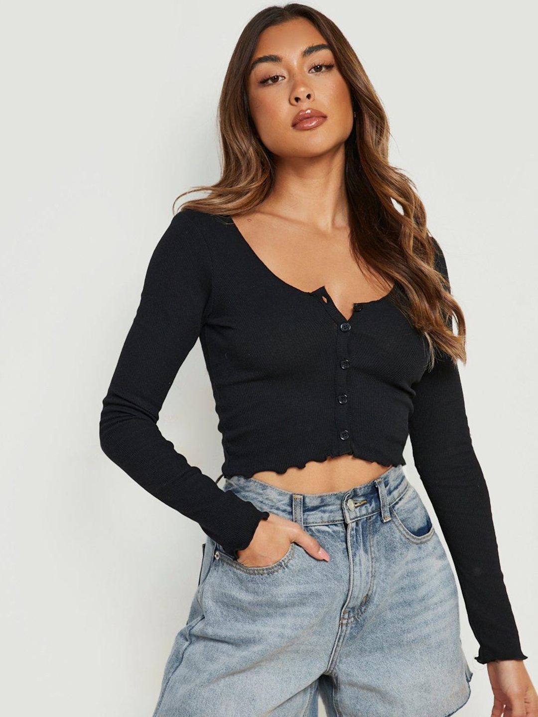 

Boohoo Ribbed Lettuce Hem Crop Top, Black