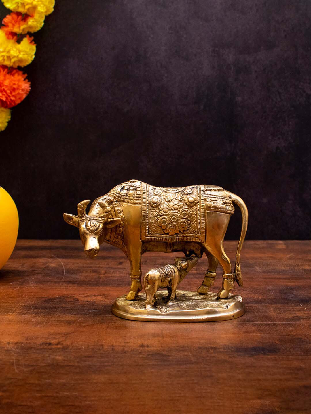 

StatueStudio Gold-Toned Brass Kamdhenue Cow Idol