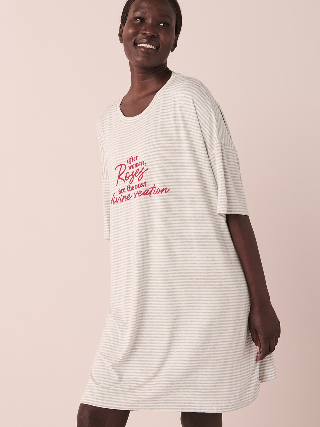 

La Vie en Rose Typography Printed Nightdress, Beige