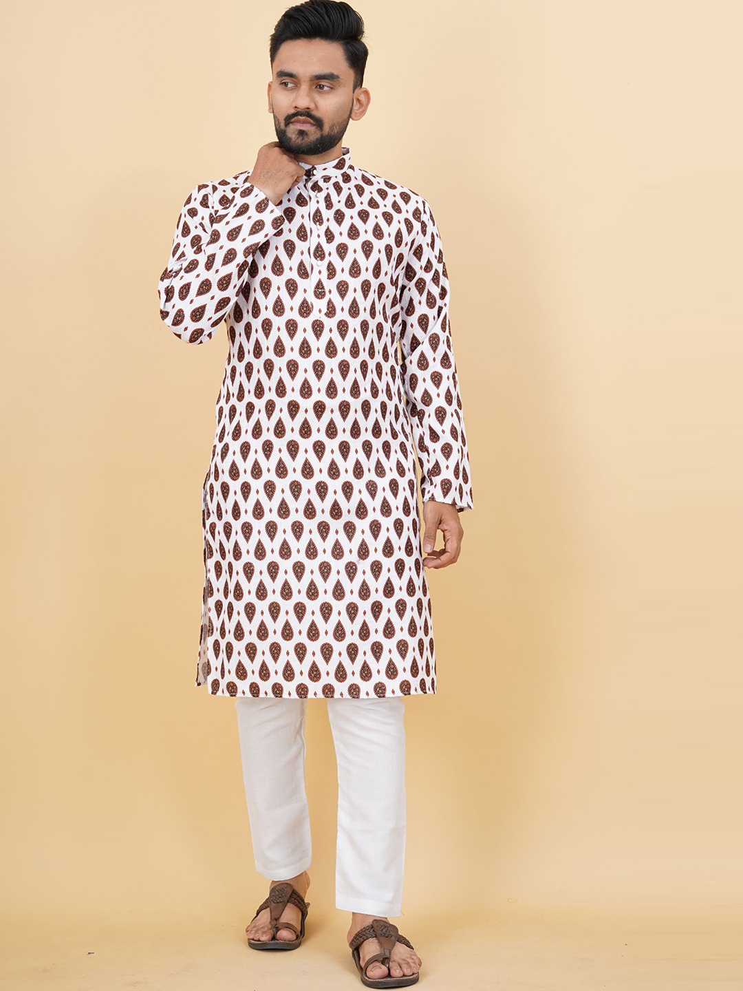 

PREMROOP- THE STYLE YOU LOVE Ethnic Motif Printed Mandarin Collar Pure Cotton Kurta, White