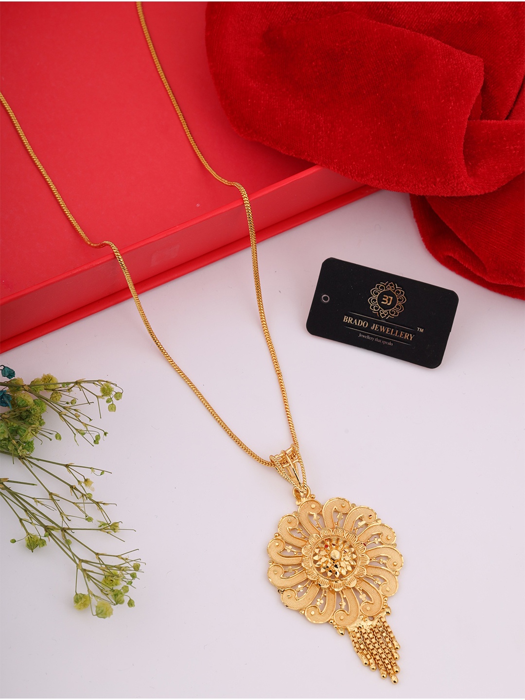 

Brado Jewellery Brass Gold-Plated Necklace