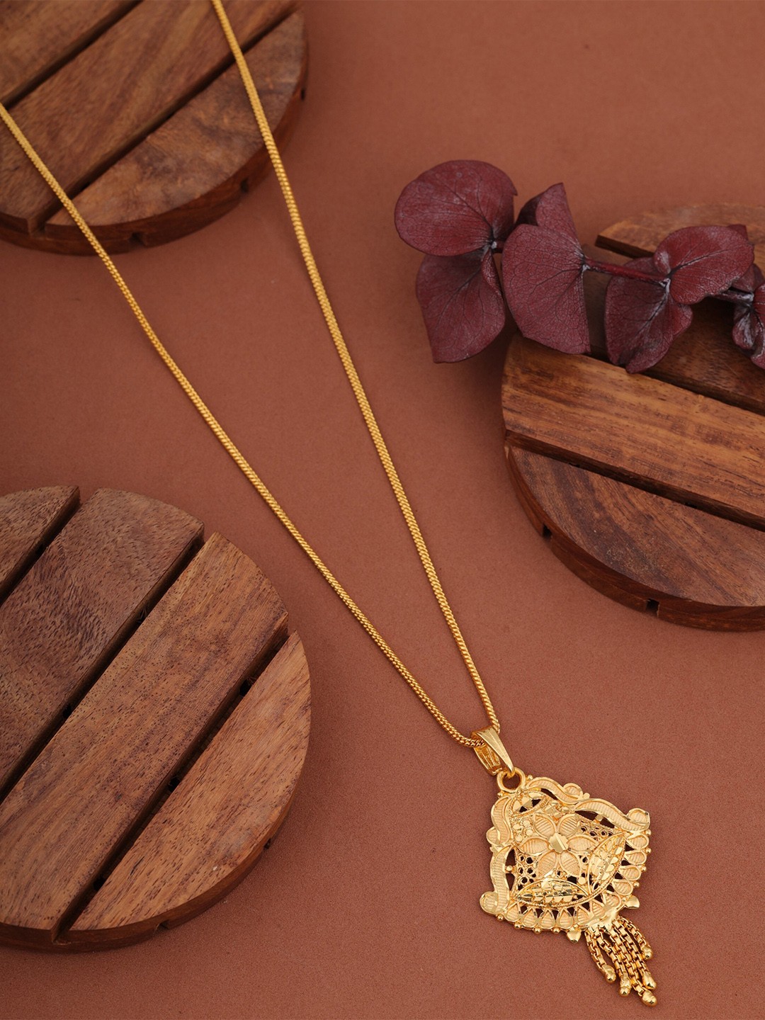 

Brado Jewellery Gold-Plated Brass Necklace