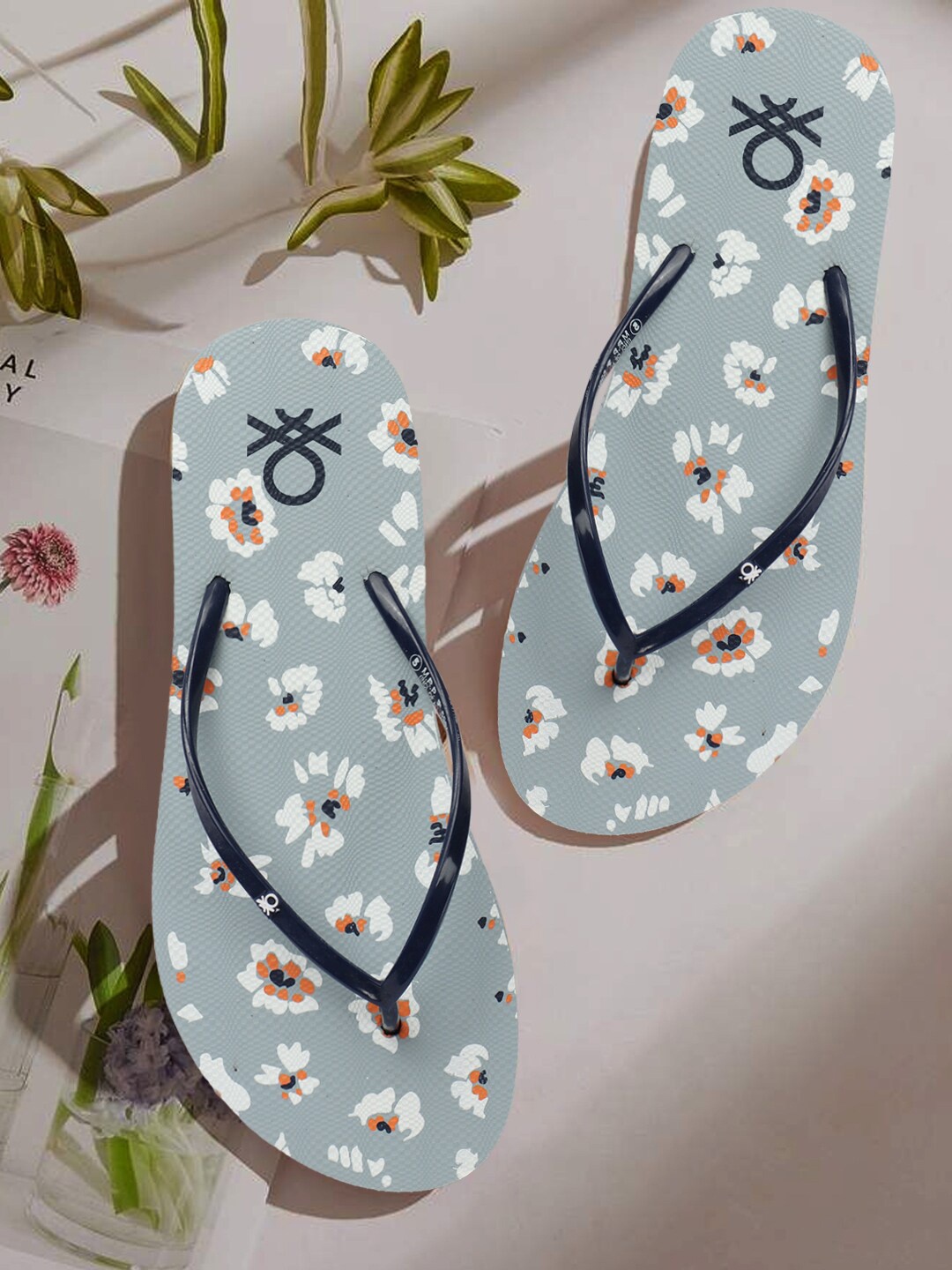 

United Colors of Benetton Women Printed Rubber Thong Flip-Flops, Blue