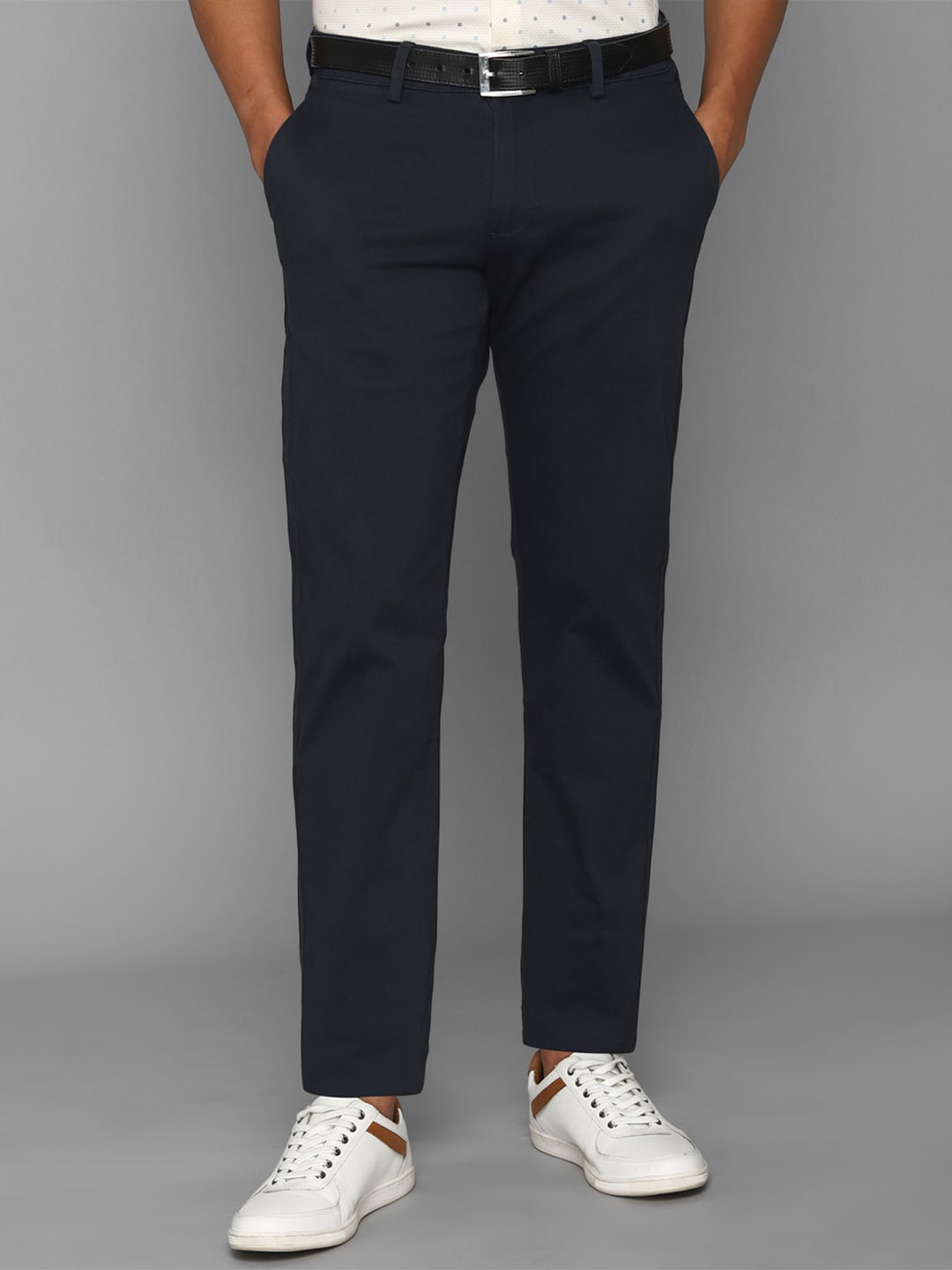 

Allen Solly Men Mid-Rise Slim Fit Plain Trousers, Navy blue