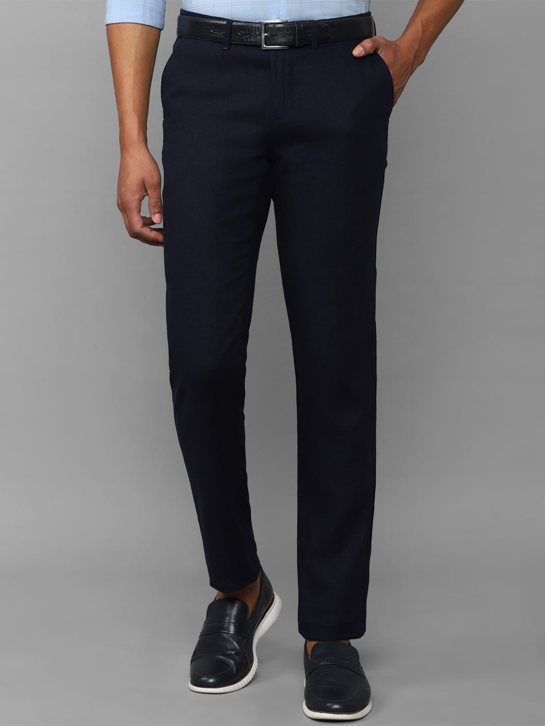 

Allen Solly Men Slim Fit Mid-Rise Trousers, Navy blue