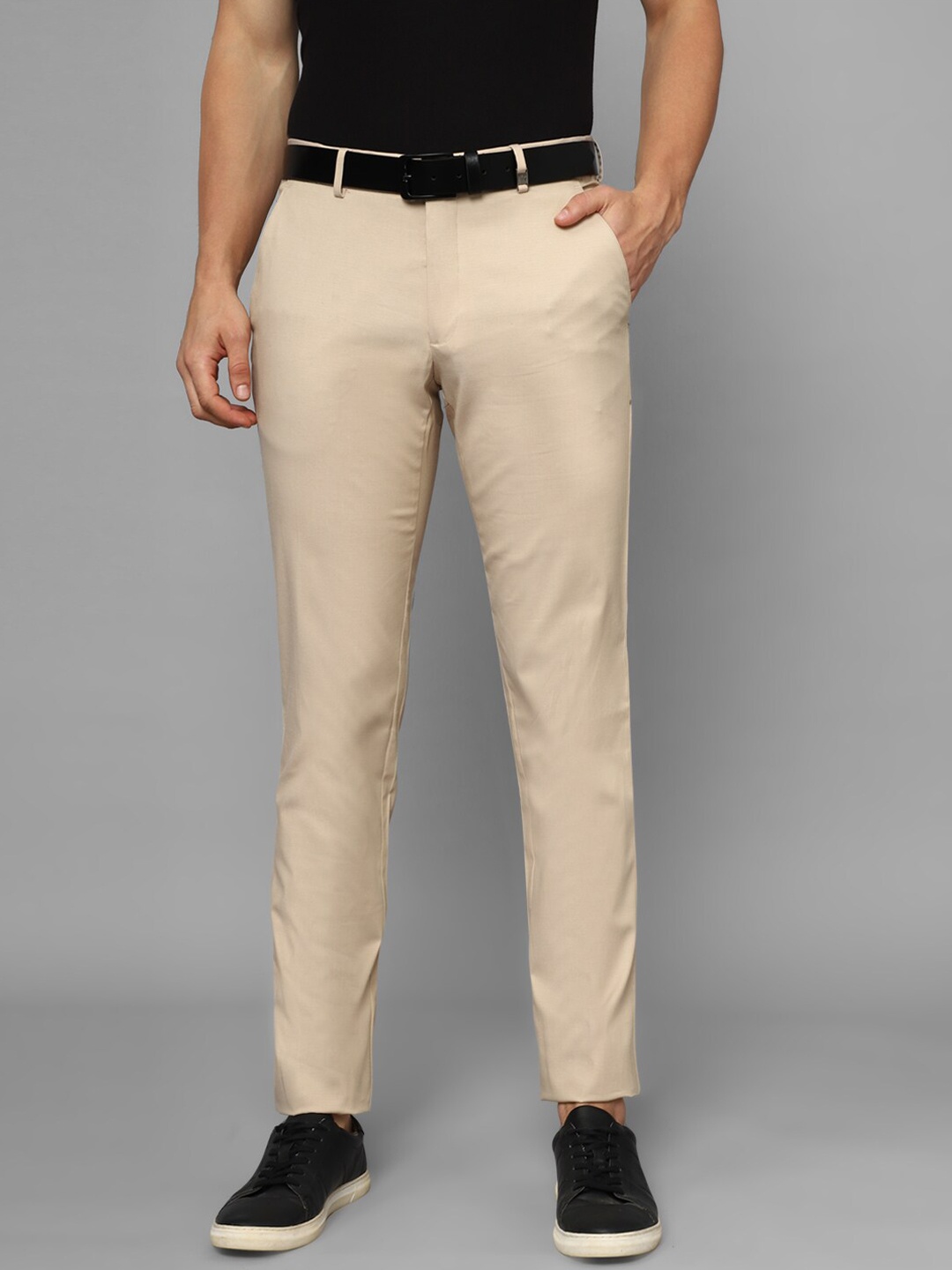 

Louis Philippe Sport Men Slim Fit Trousers, Beige