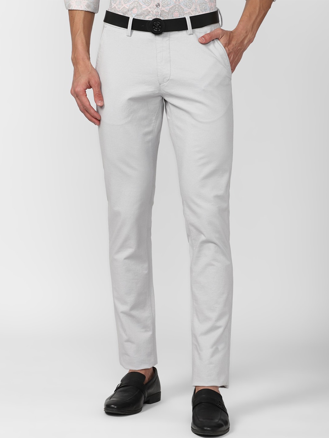 

Van Heusen Sport Men Slim Fit Formal Trousers, Grey