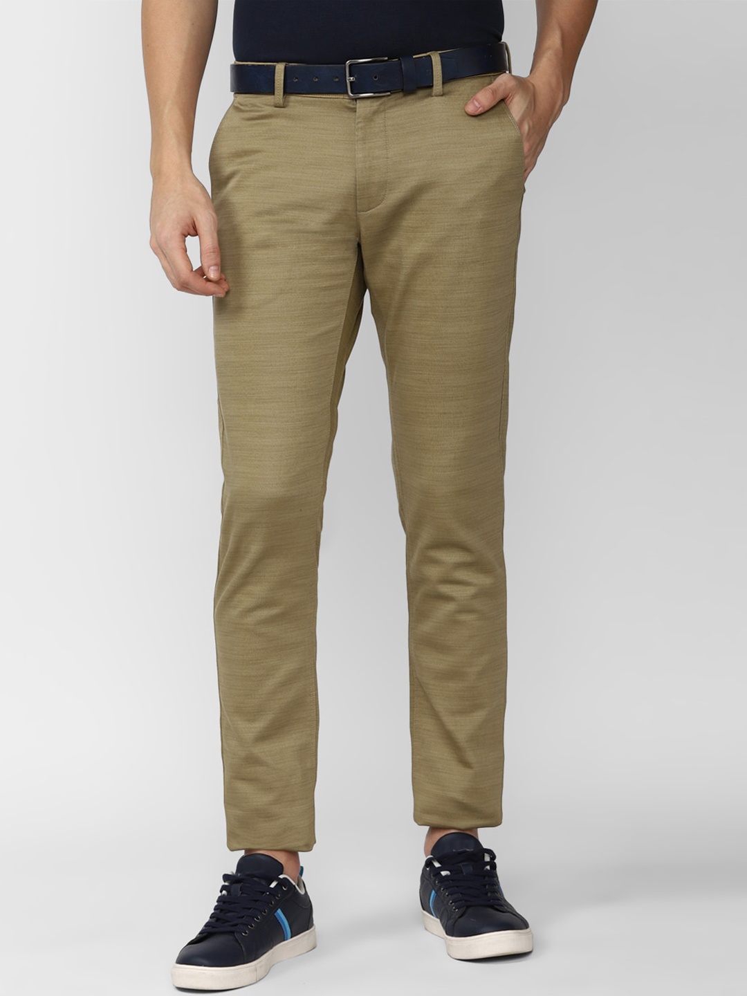 

Van Heusen Sport Men Slim Fit Trousers, Khaki