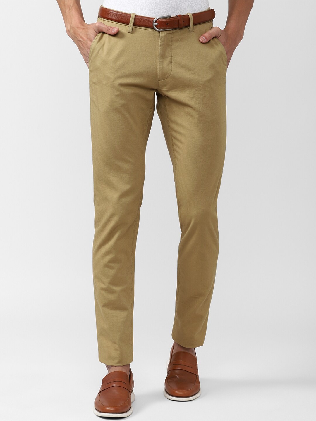 

Van Heusen Sport Men Slim Fit Chinos Trousers, Brown