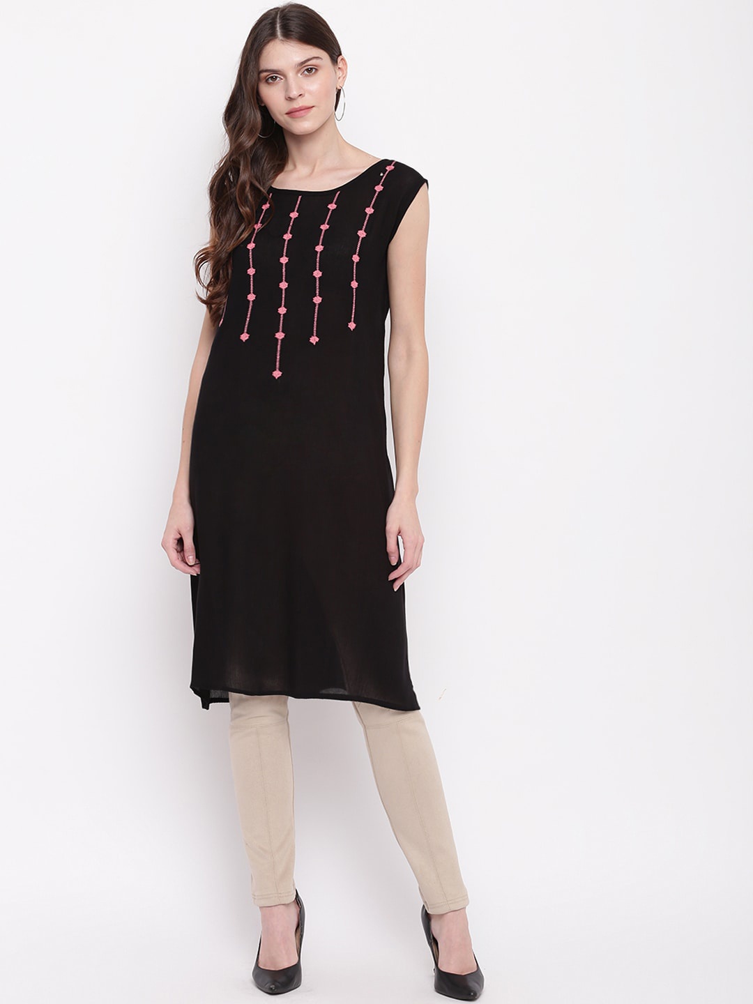 

Napra Asymmetric Sleeveless Geometric Embroidered Straight Kurta, Black
