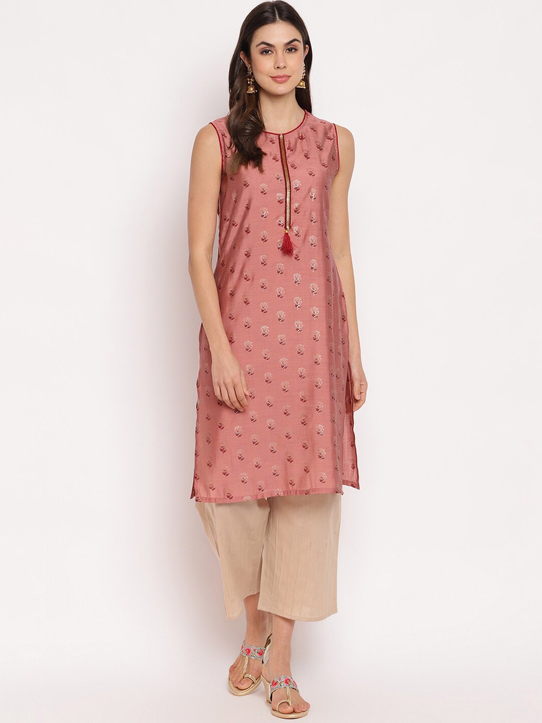 

Napra Sleeveless Floral Printed Gotta Patti Straight Kurta, Peach