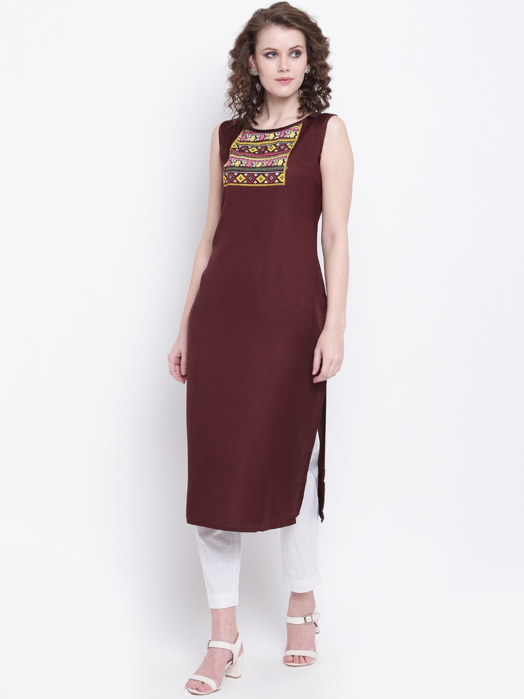 

Napra Sleeveless Ethnic Motifs Printed Straight Kurta, Brown
