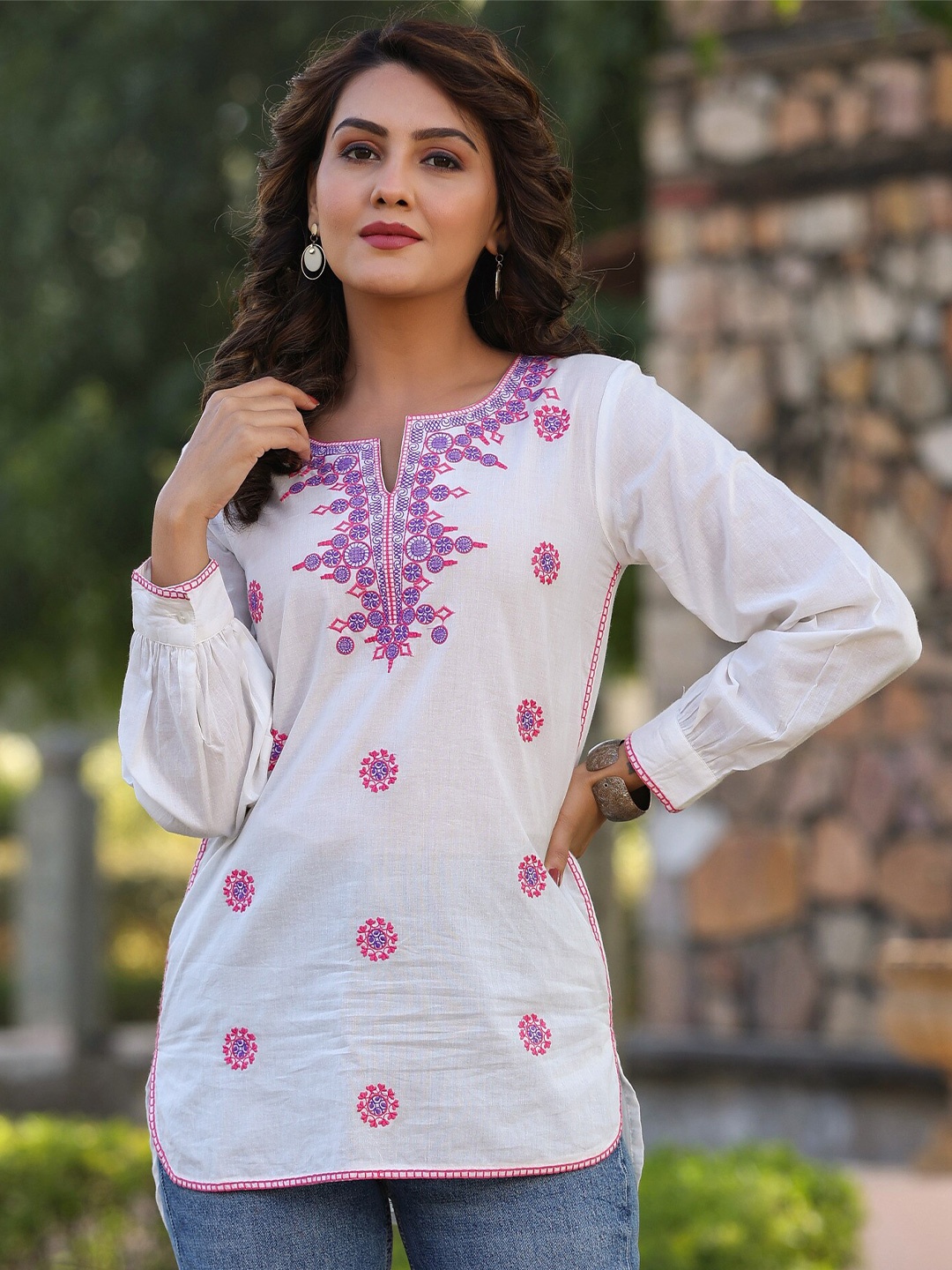 

Juniper Floral Embroidered Tunic, Purple