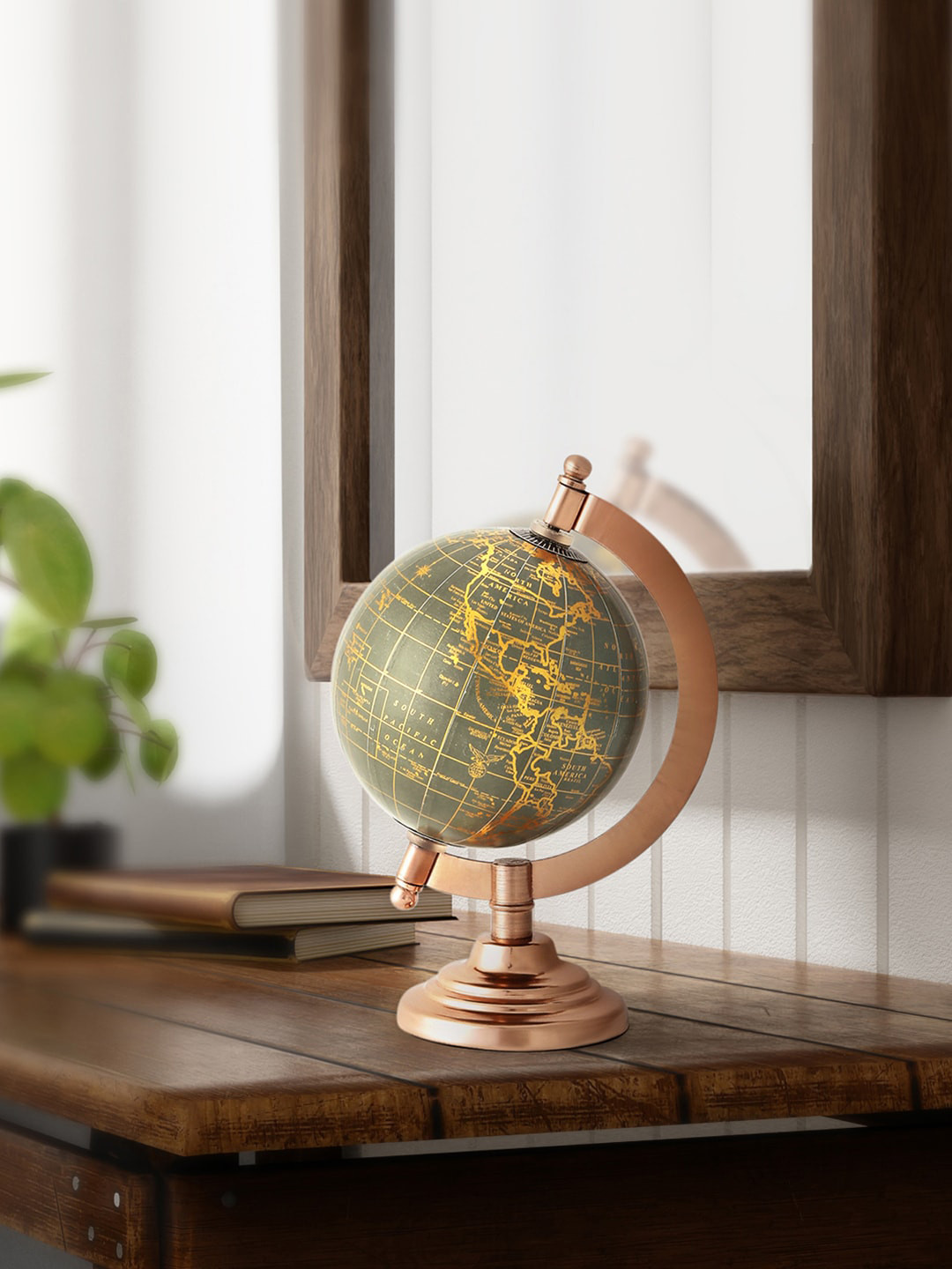 

Living scapes by Pantaloons Grey & Gold Toned Printed Metal Globe Showpiece