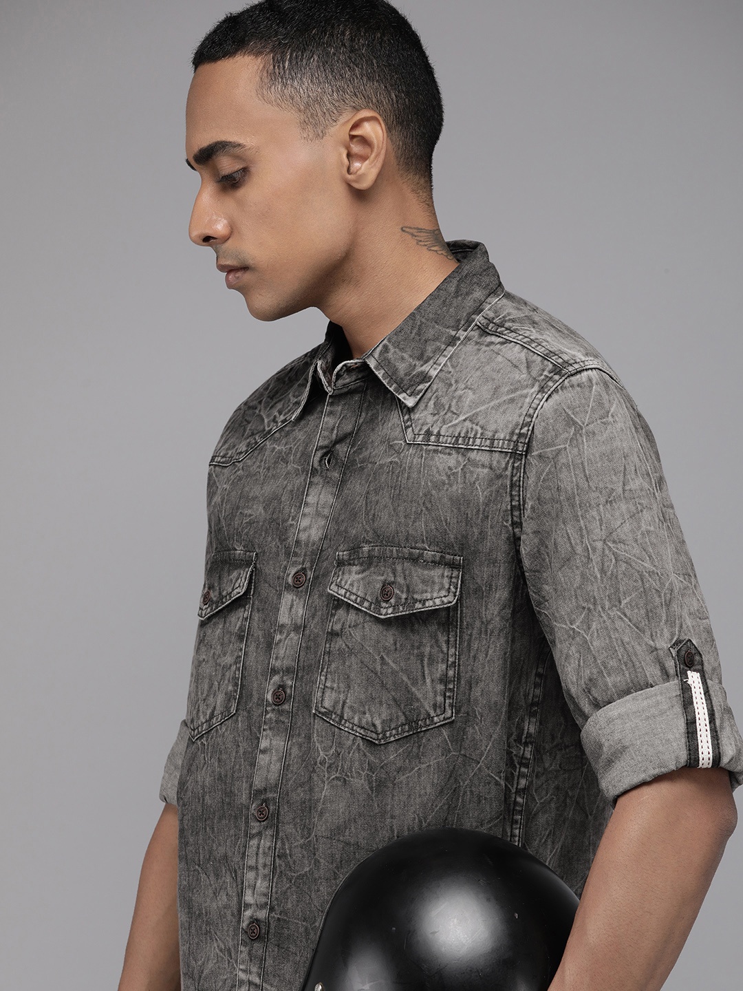 

The Roadster Life Co. Solid Pure Cotton Chambray Casual Shirt, Grey